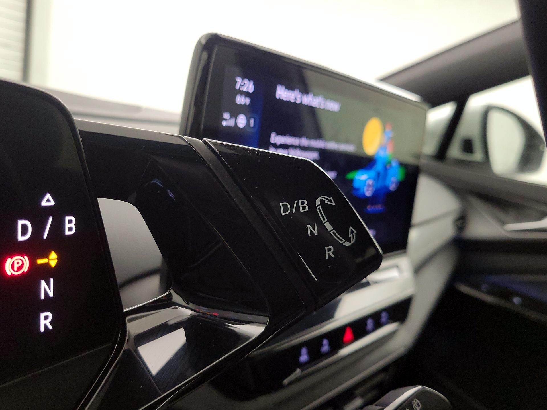 Thumbnail: 2023 Volkswagen ID.4 - 18