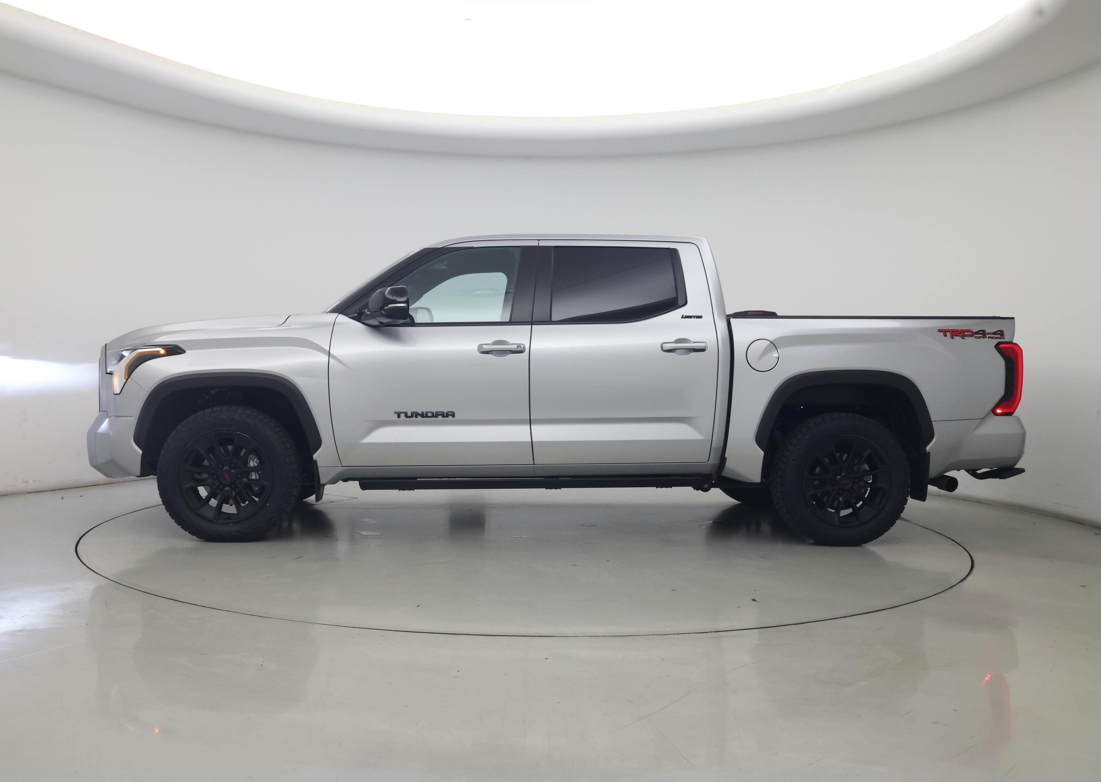 Thumbnail: 2025 Toyota Tundra - 3