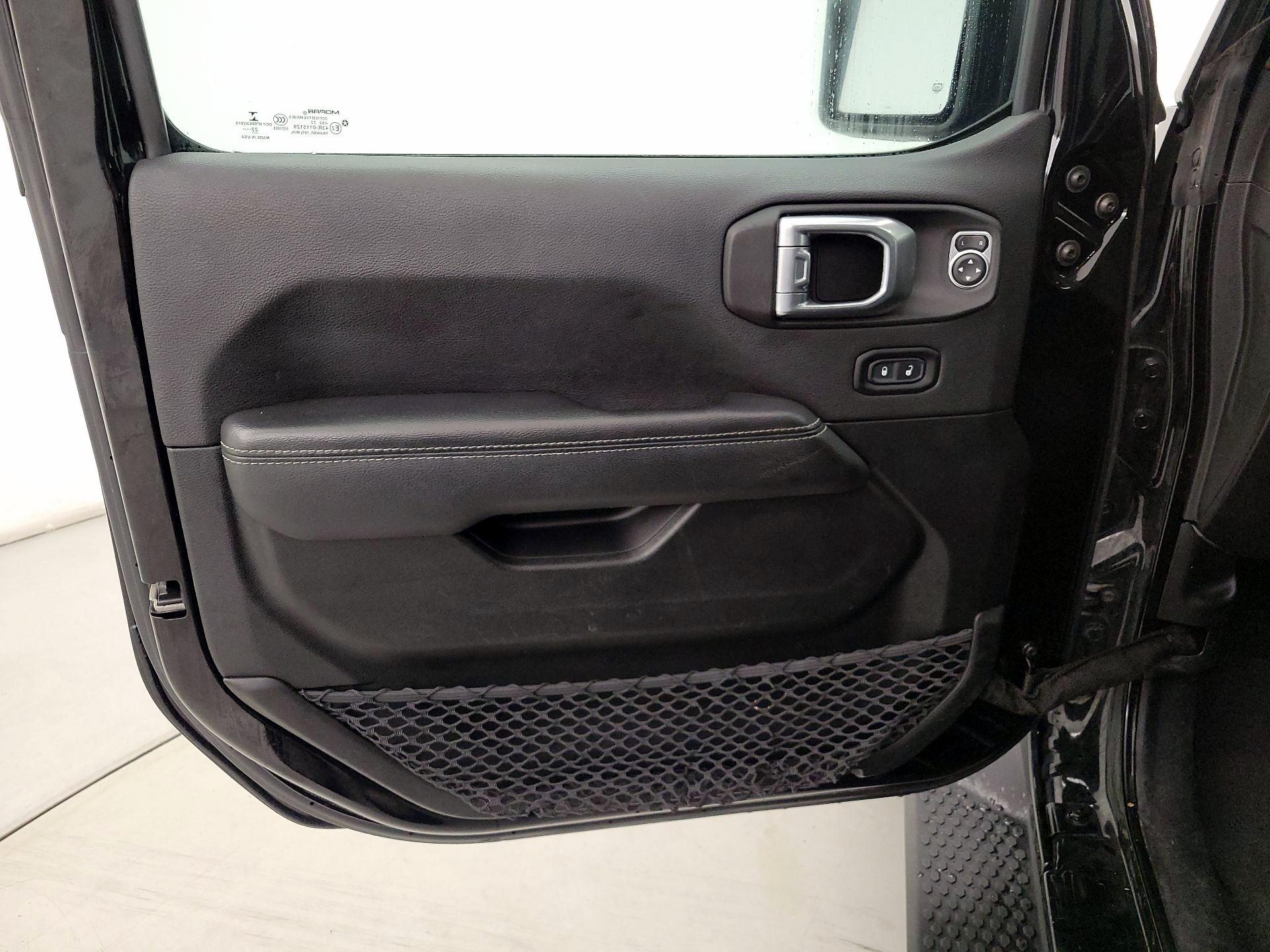 Thumbnail: 2023 Jeep Wrangler - 12