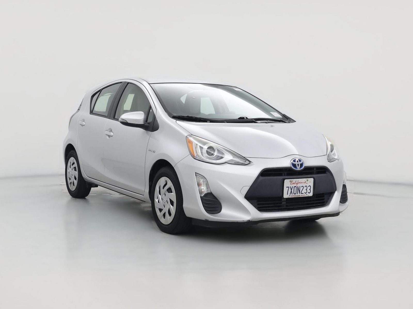 2016 Toyota Prius c One