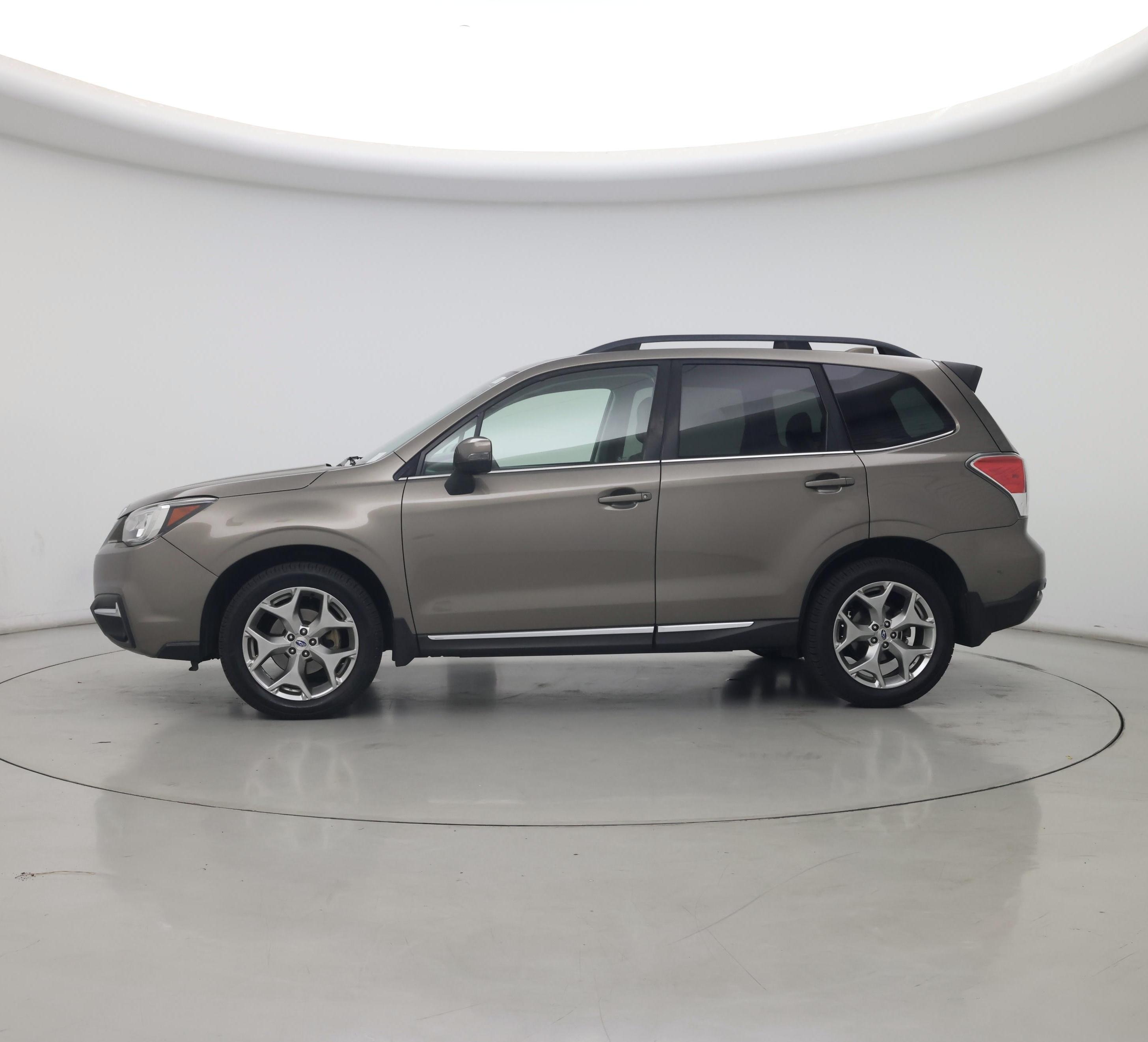 Thumbnail: 2018 Subaru Forester - 3