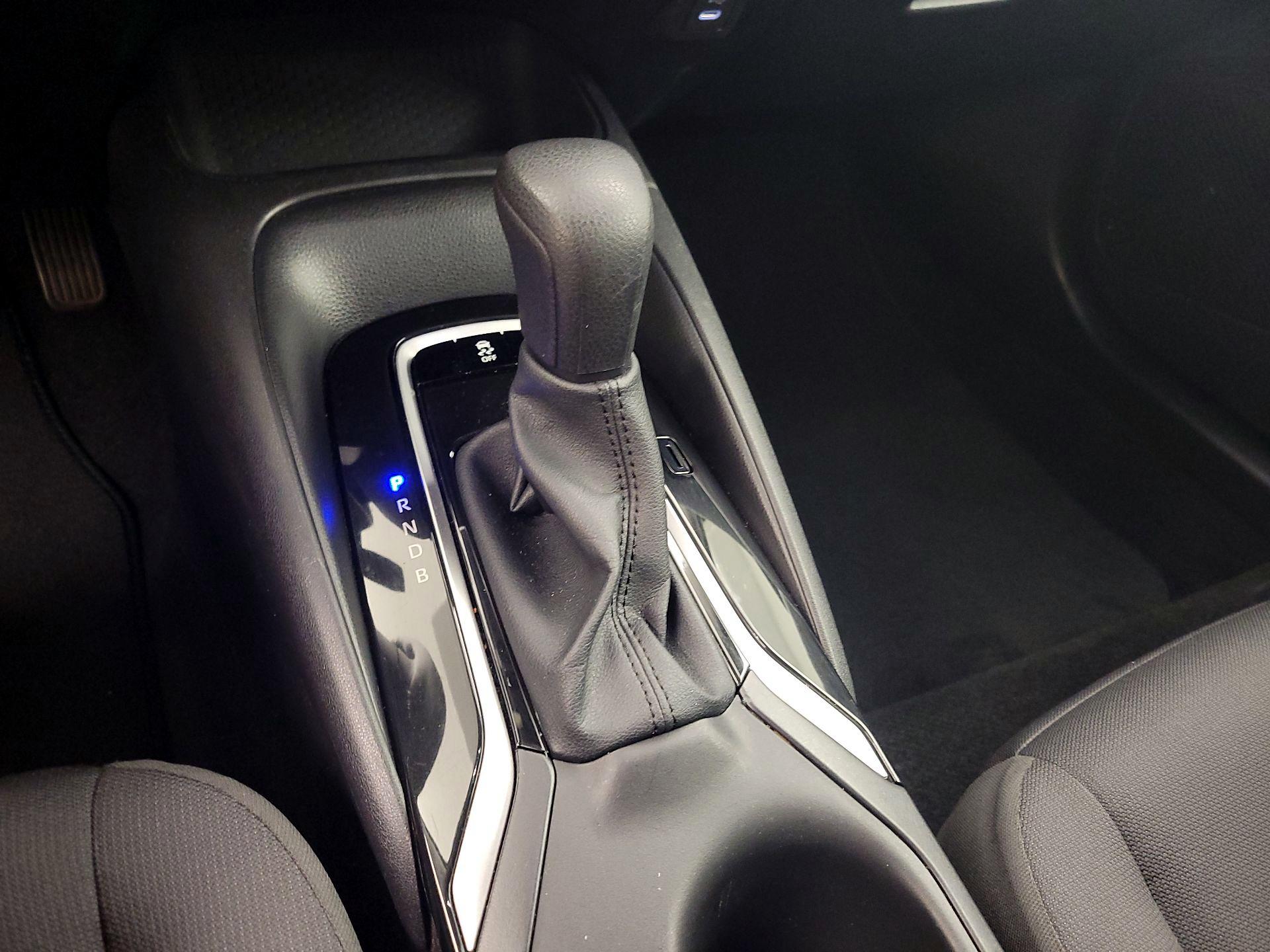 Thumbnail: 2025 Toyota Corolla - 17