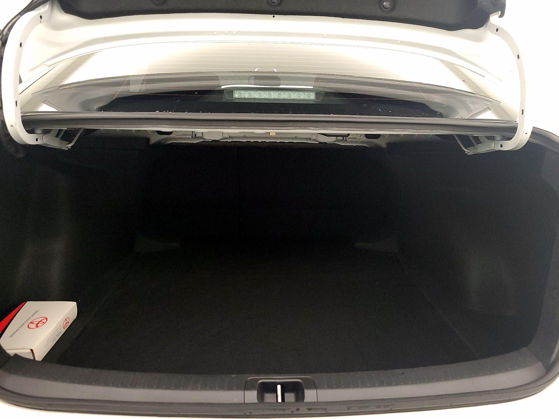 Thumbnail: 2025 Toyota Corolla - 20