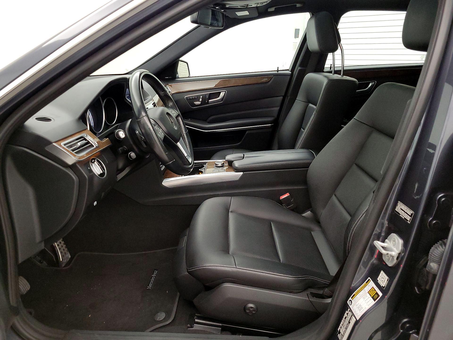 Thumbnail: 2016 Mercedes-Benz E-Class - 11