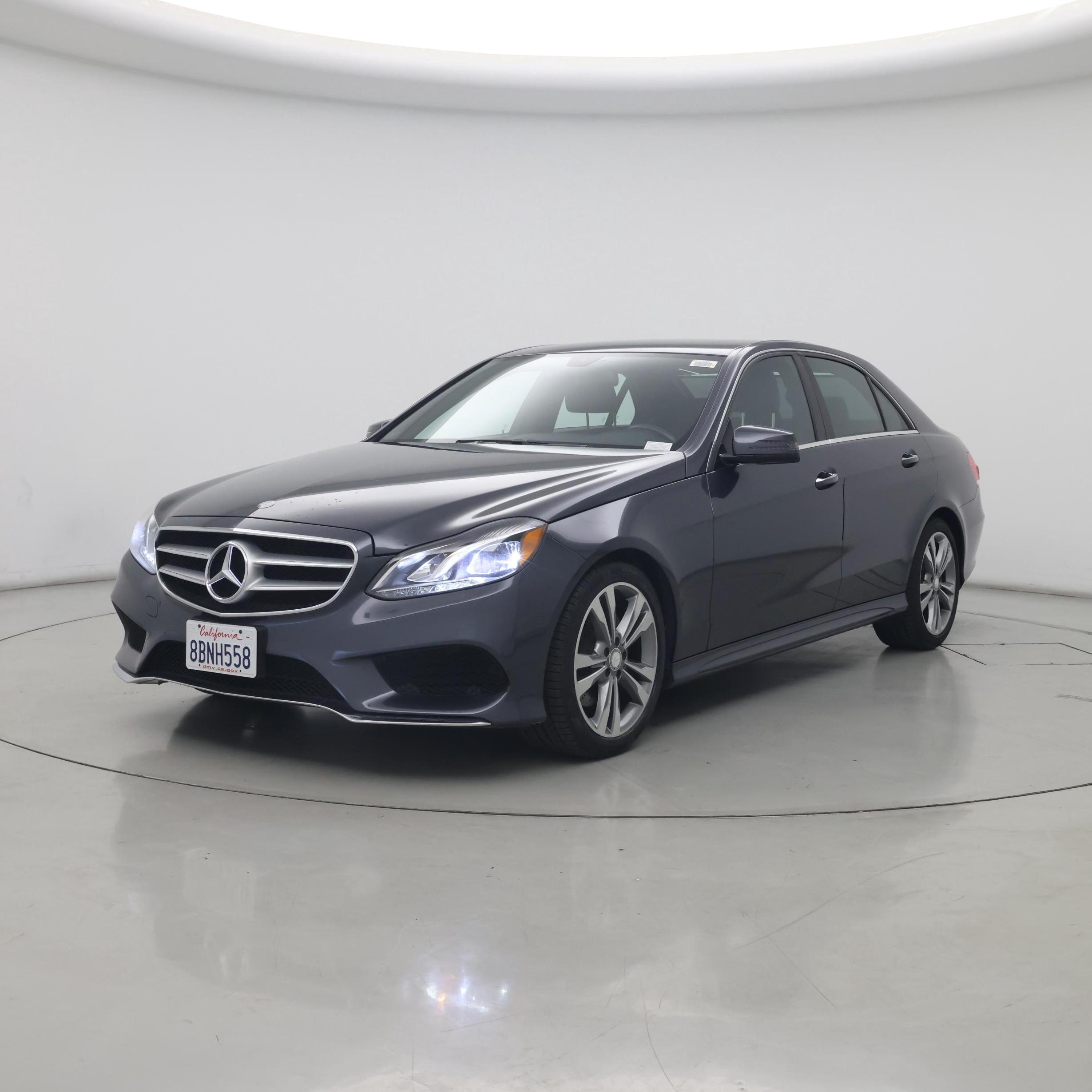 Thumbnail: 2016 Mercedes-Benz E-Class - 4
