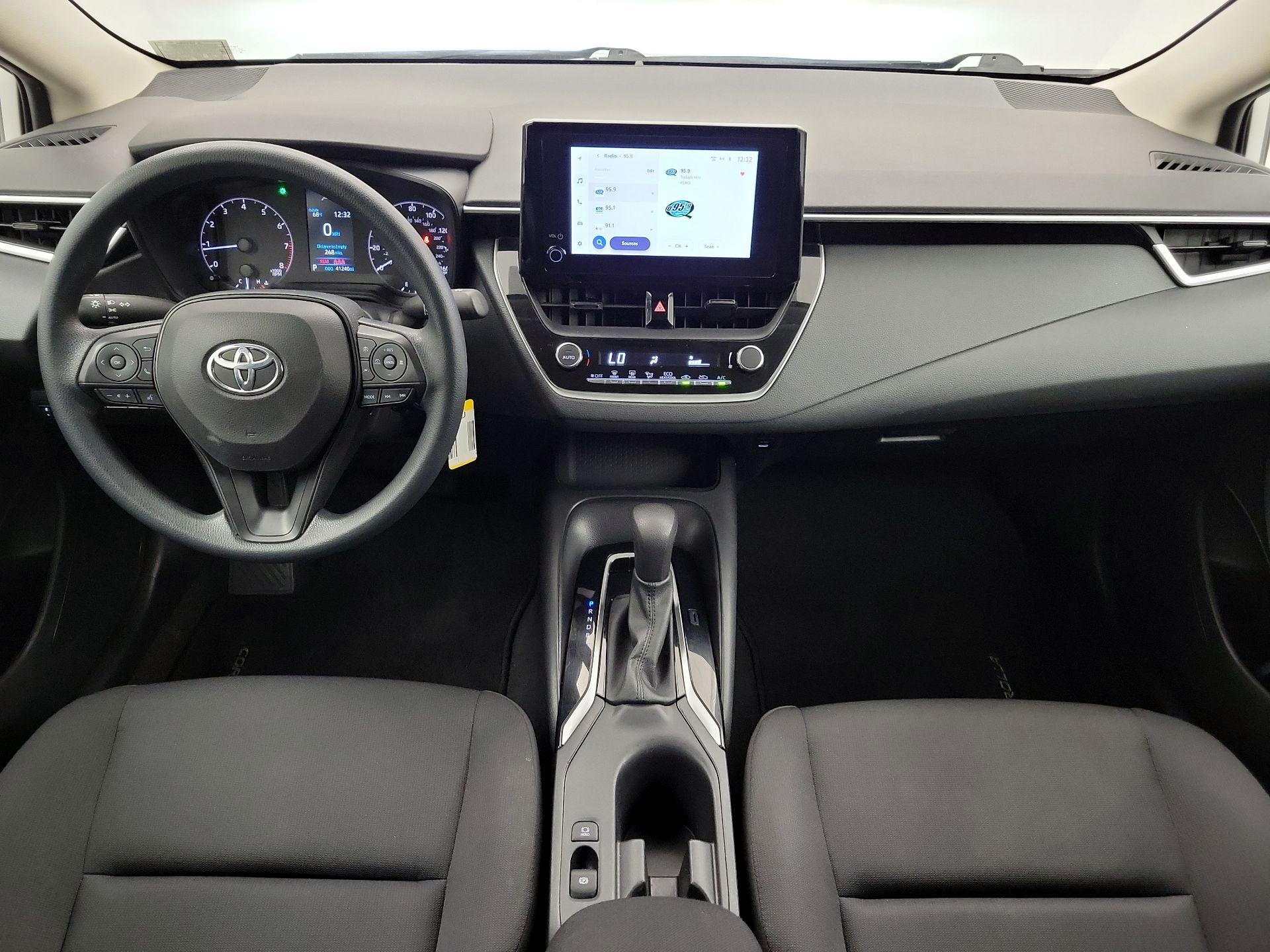 Thumbnail: 2023 Toyota Corolla - 9