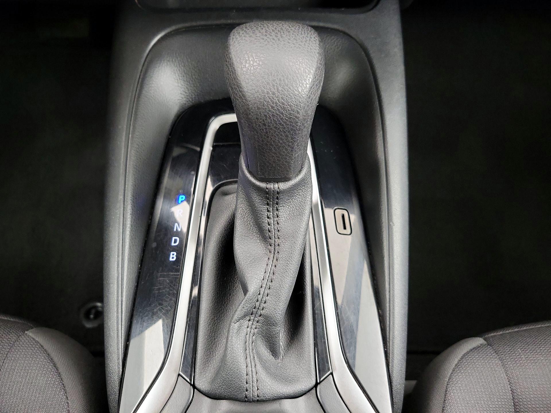 Thumbnail: 2023 Toyota Corolla - 17