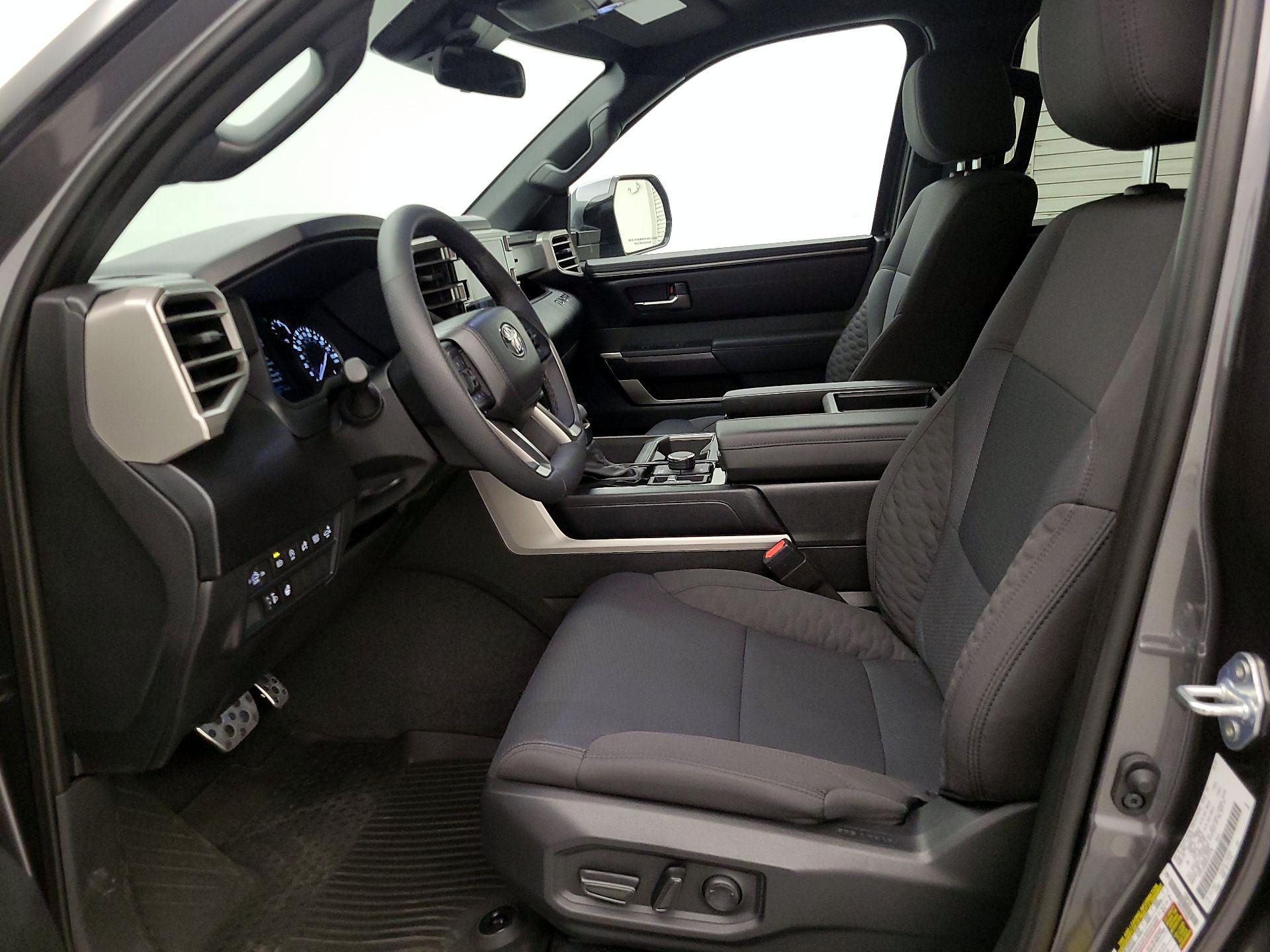 Thumbnail: 2025 Toyota Tundra - 11