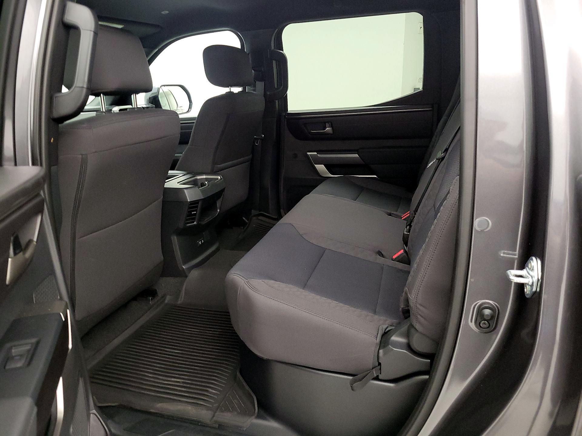 Thumbnail: 2025 Toyota Tundra - 19