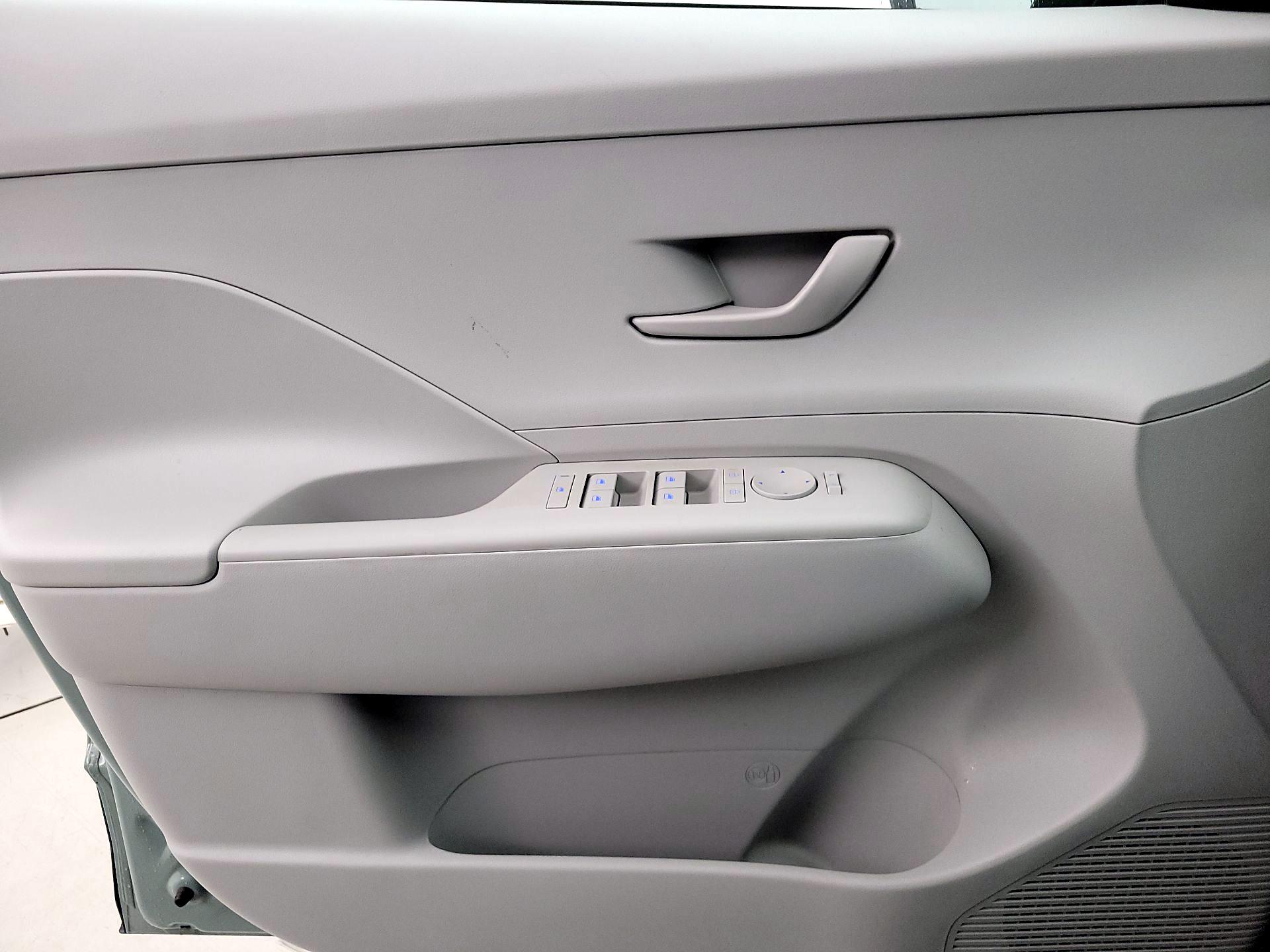 Thumbnail: 2025 Hyundai Kona - 12