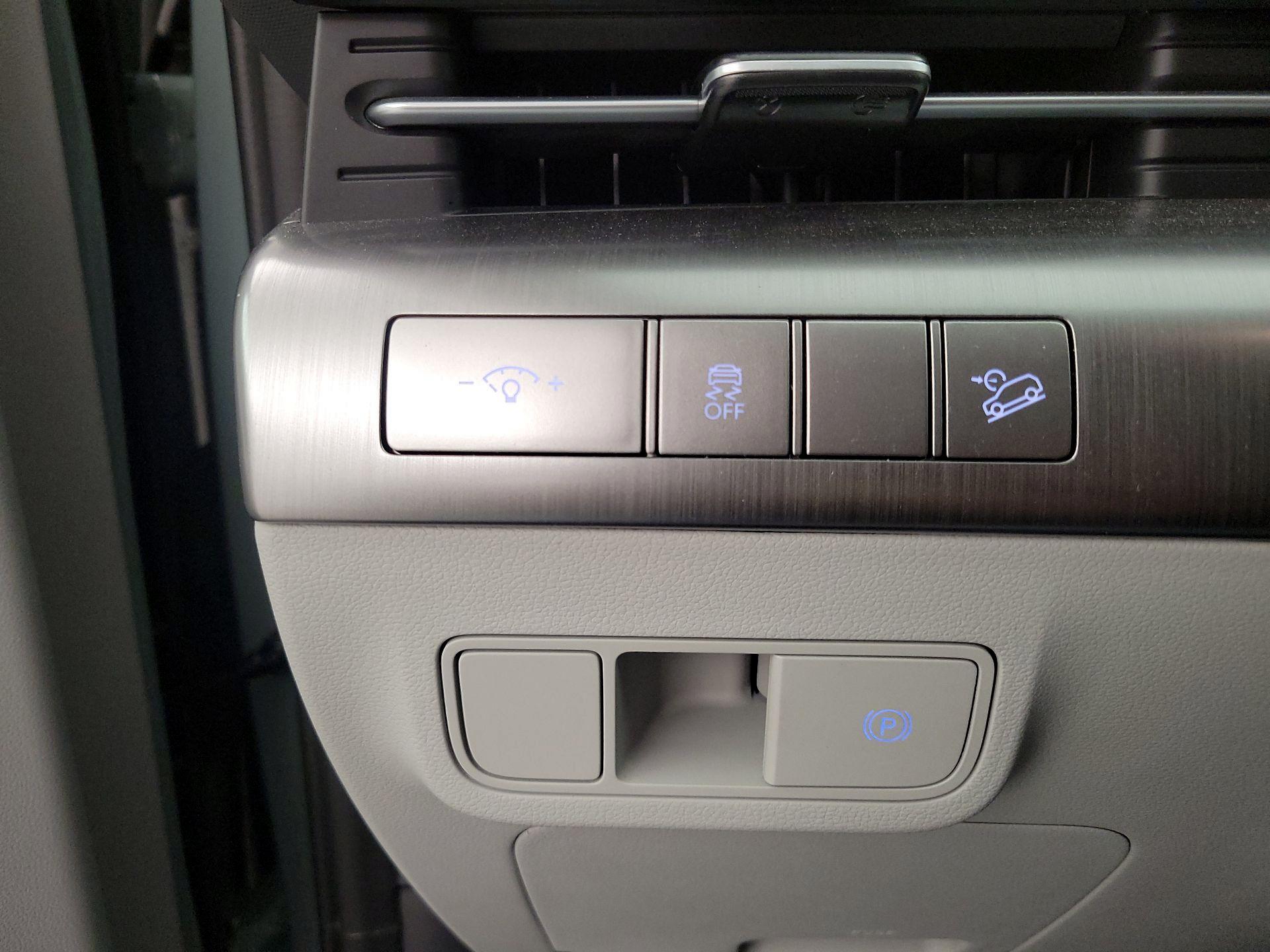 Thumbnail: 2025 Hyundai Kona - 13