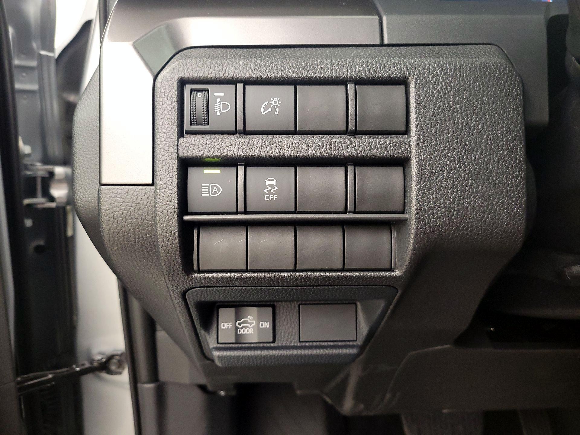 Thumbnail: 2025 Toyota Tacoma - 13