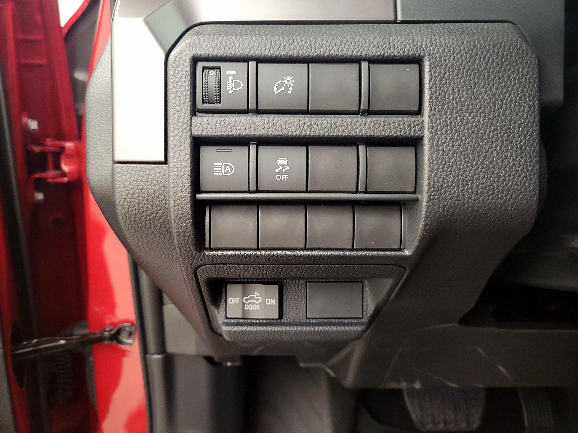 Thumbnail: 2025 Toyota Tacoma - 13