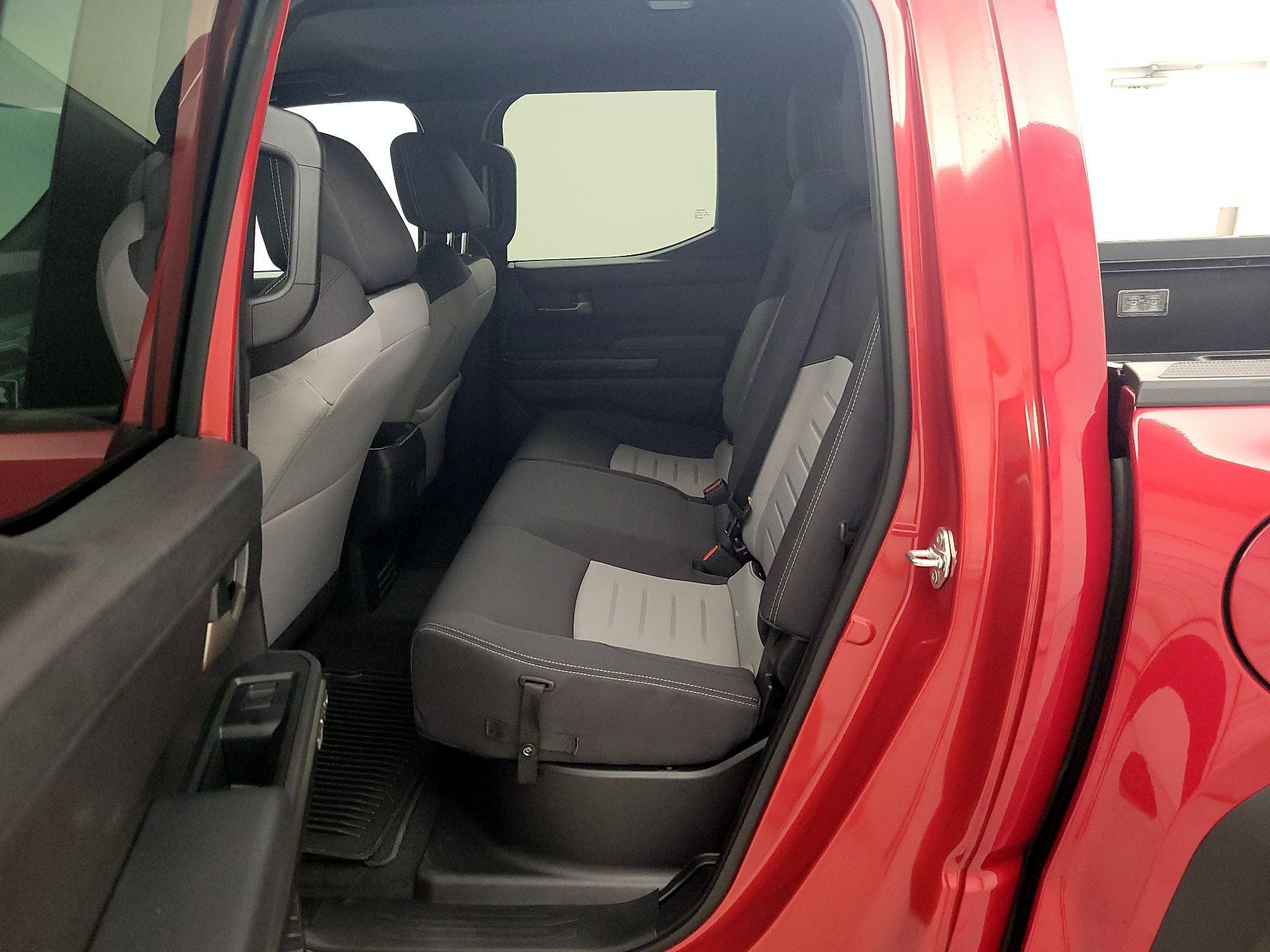 Thumbnail: 2025 Toyota Tacoma - 19