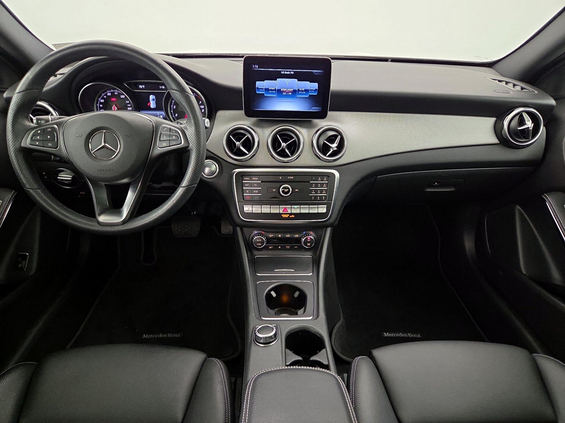 Thumbnail: 2020 Mercedes-Benz GLA - 9