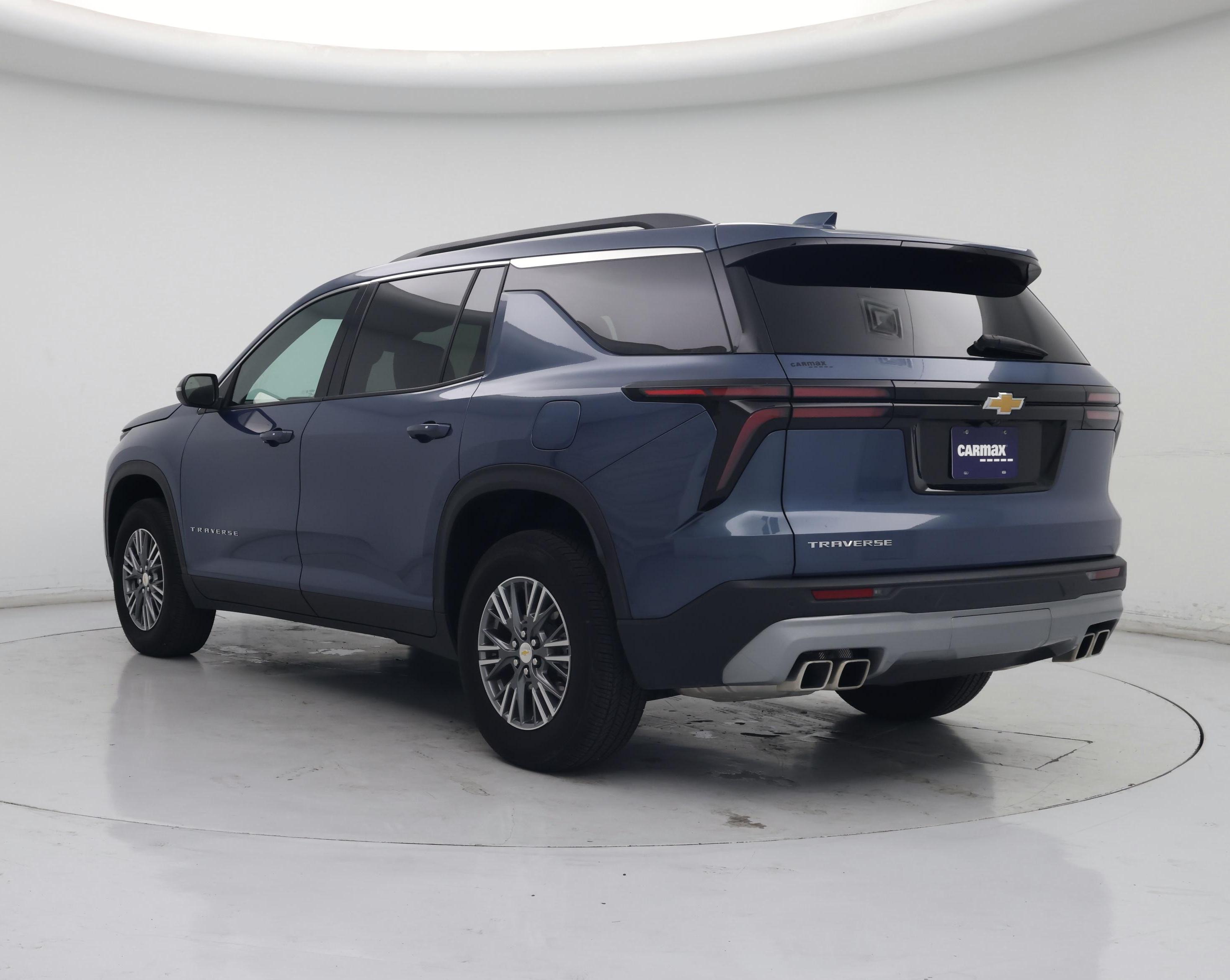 Thumbnail: 2025 Chevrolet Traverse - 2