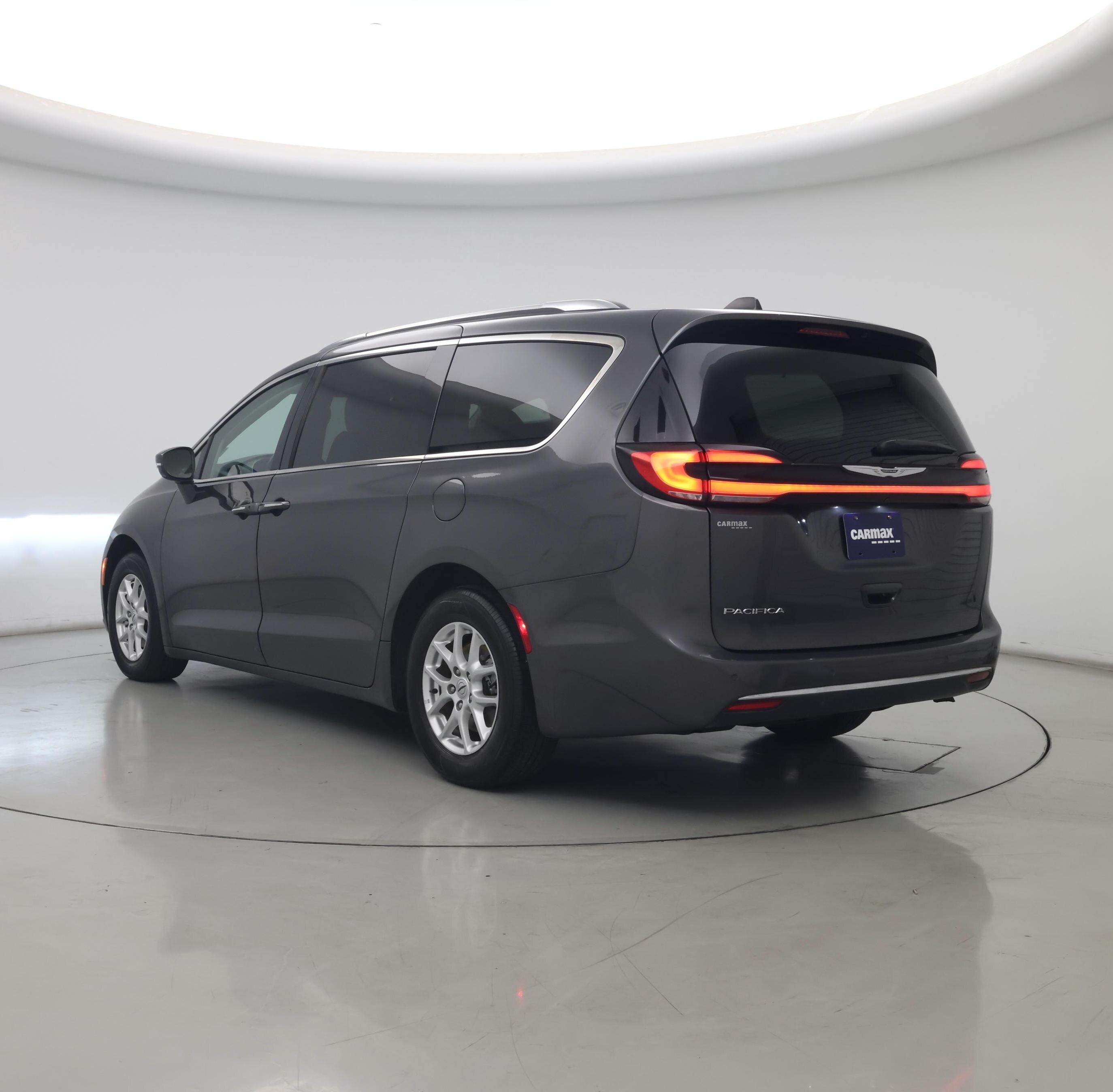 Thumbnail: 2021 Chrysler Pacifica - 2