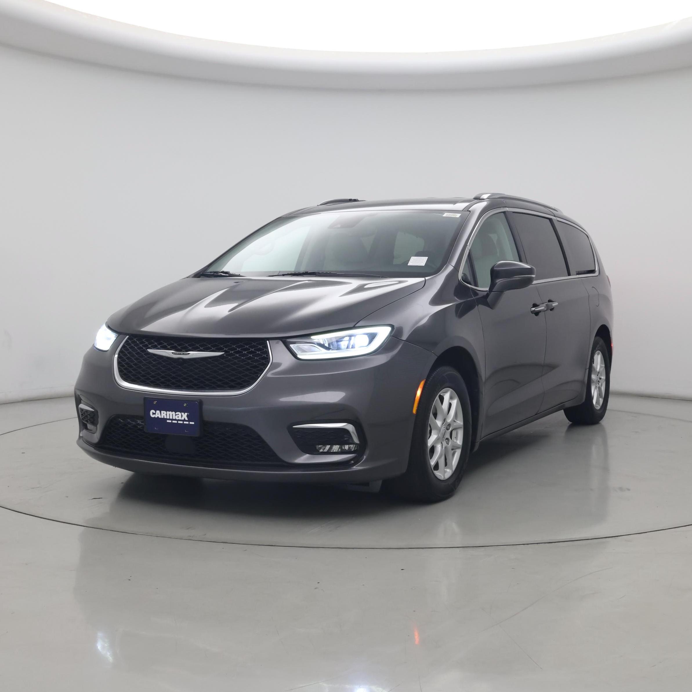 Thumbnail: 2021 Chrysler Pacifica - 4