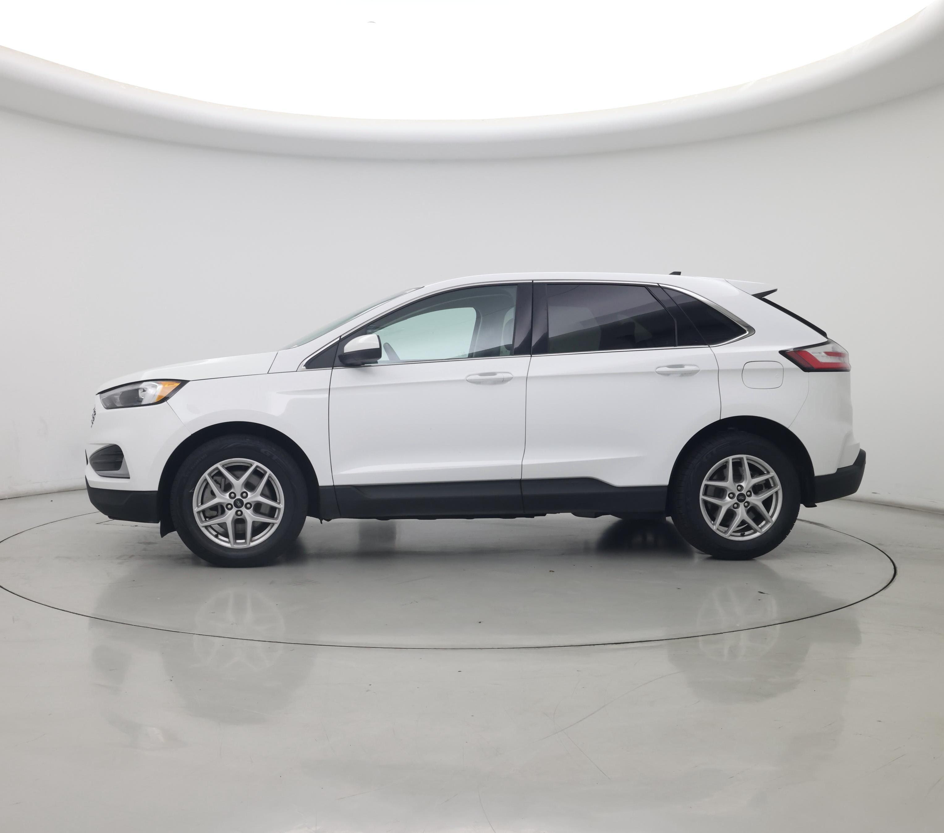 Thumbnail: 2024 Ford Edge - 3