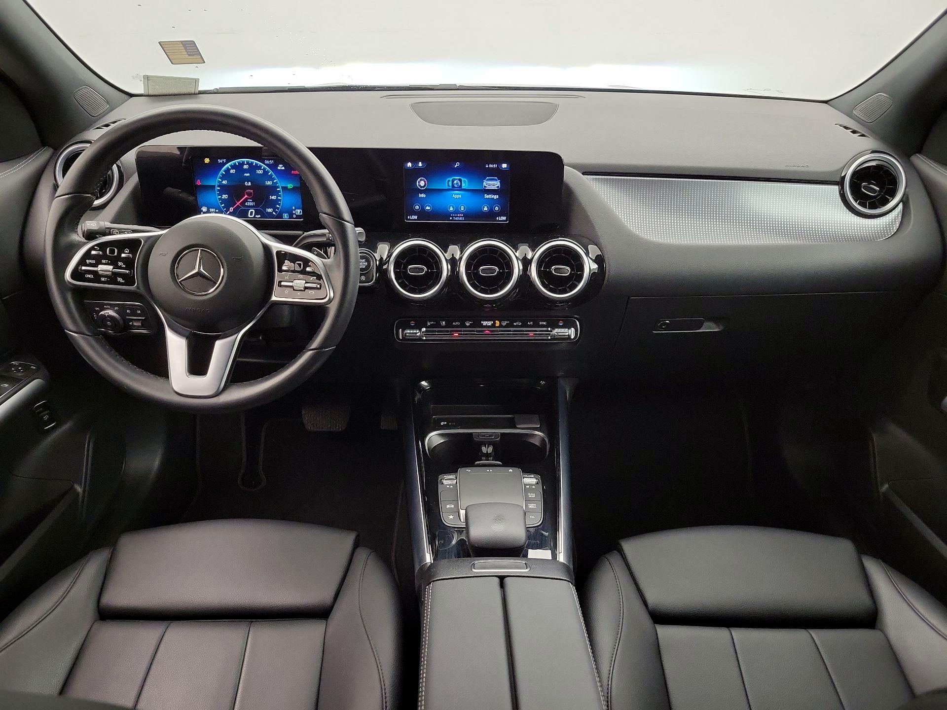 Thumbnail: 2023 Mercedes-Benz GLA - 9