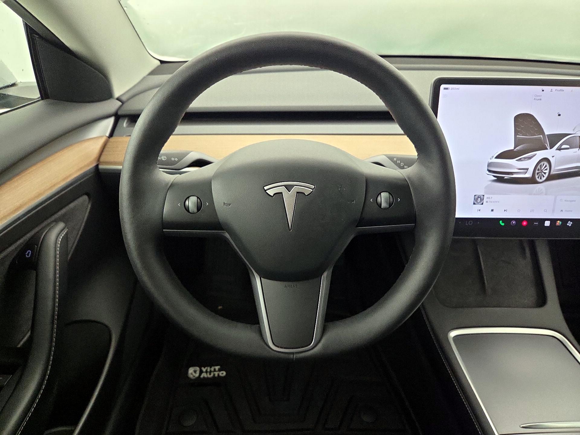 Thumbnail: 2022 Tesla Model 3 - 10