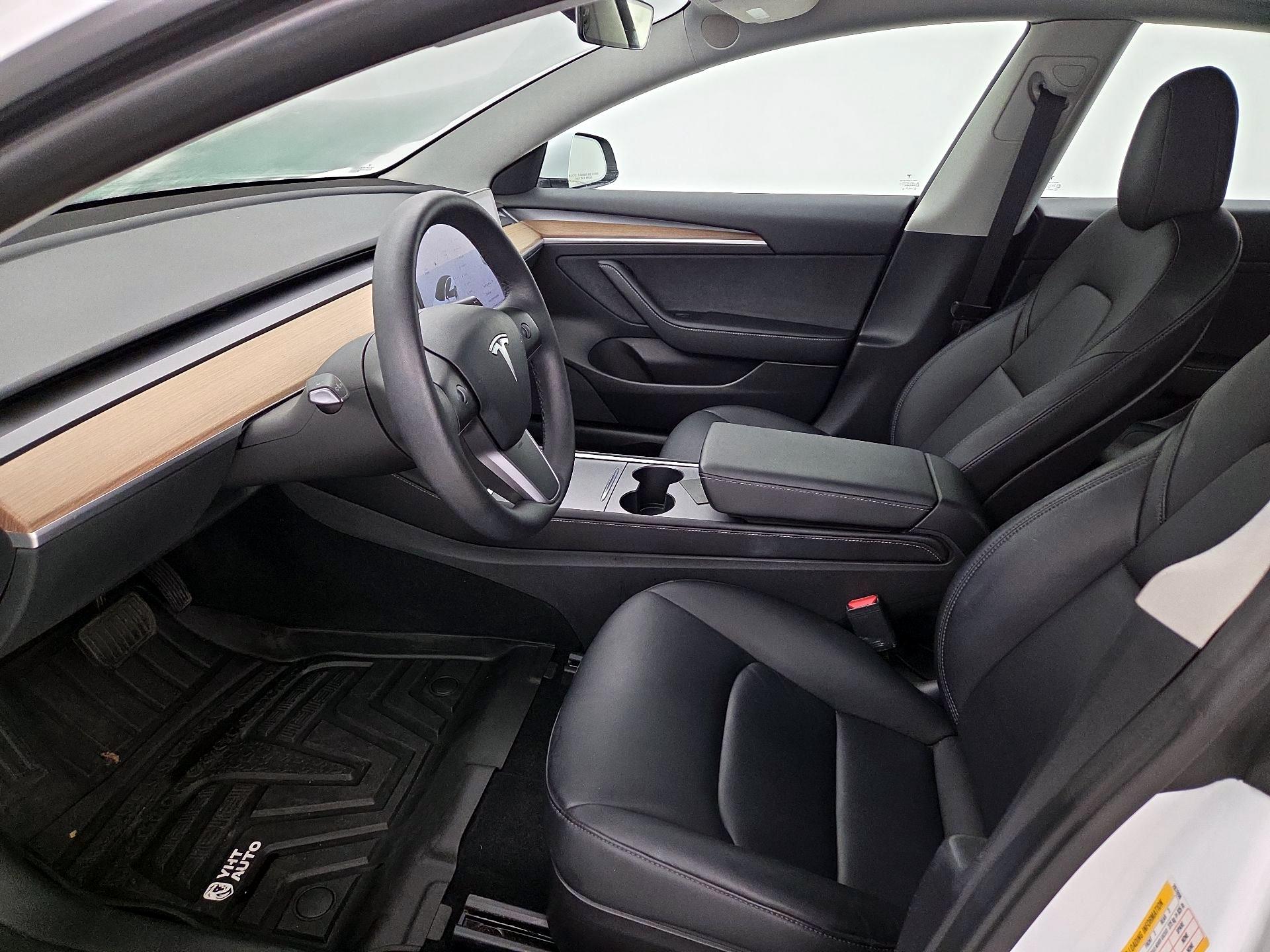 Thumbnail: 2022 Tesla Model 3 - 12