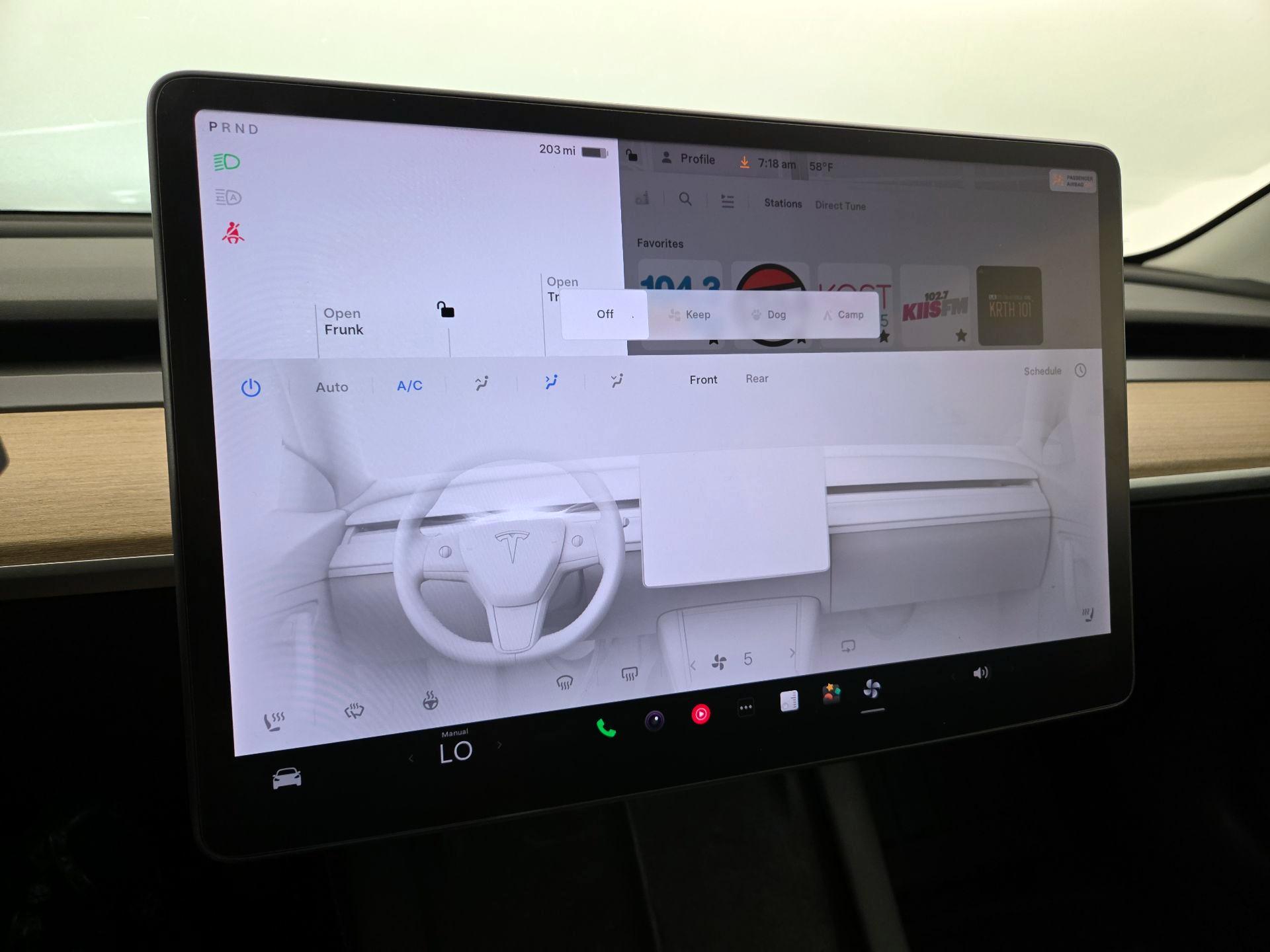 Thumbnail: 2022 Tesla Model 3 - 16