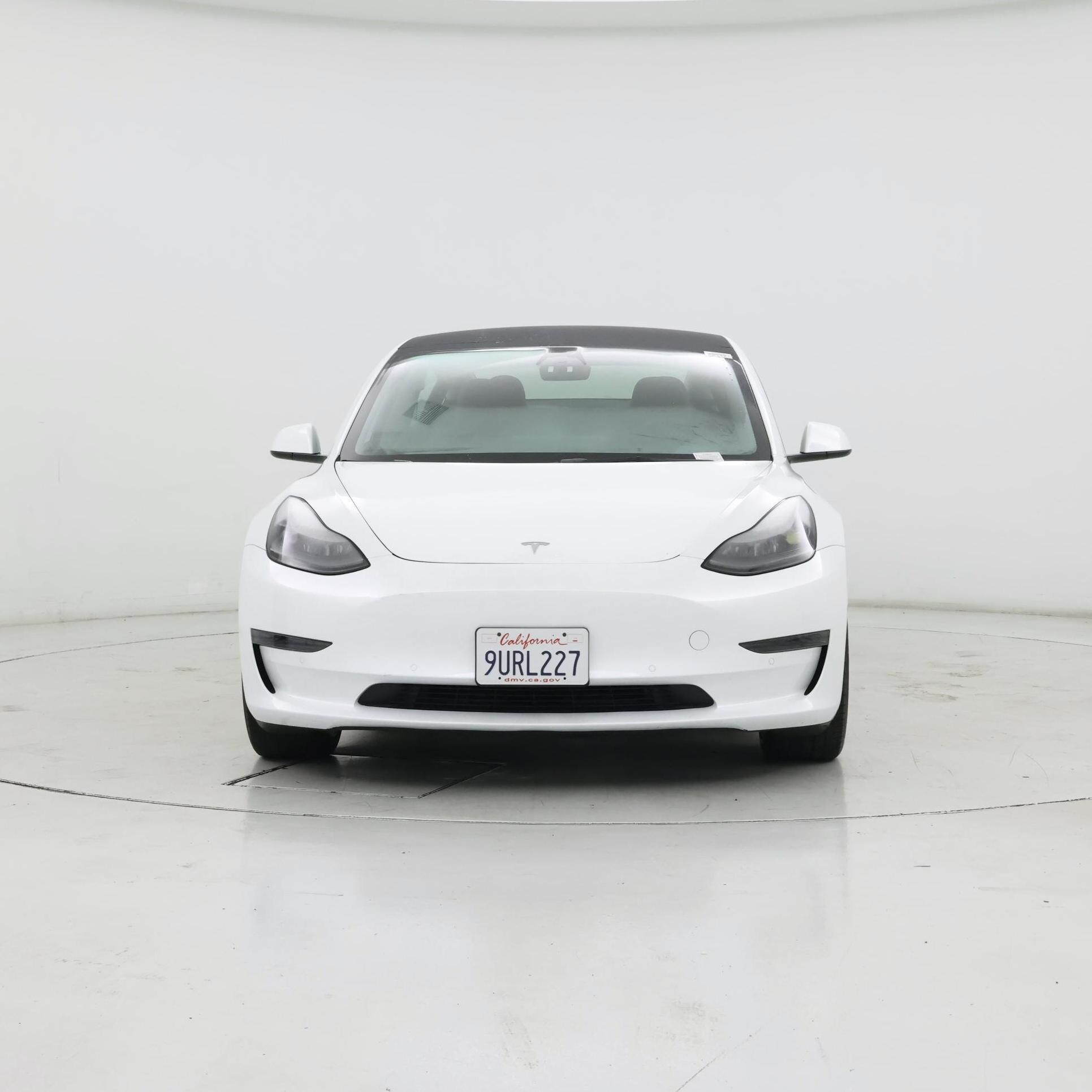 Thumbnail: 2022 Tesla Model 3 - 5