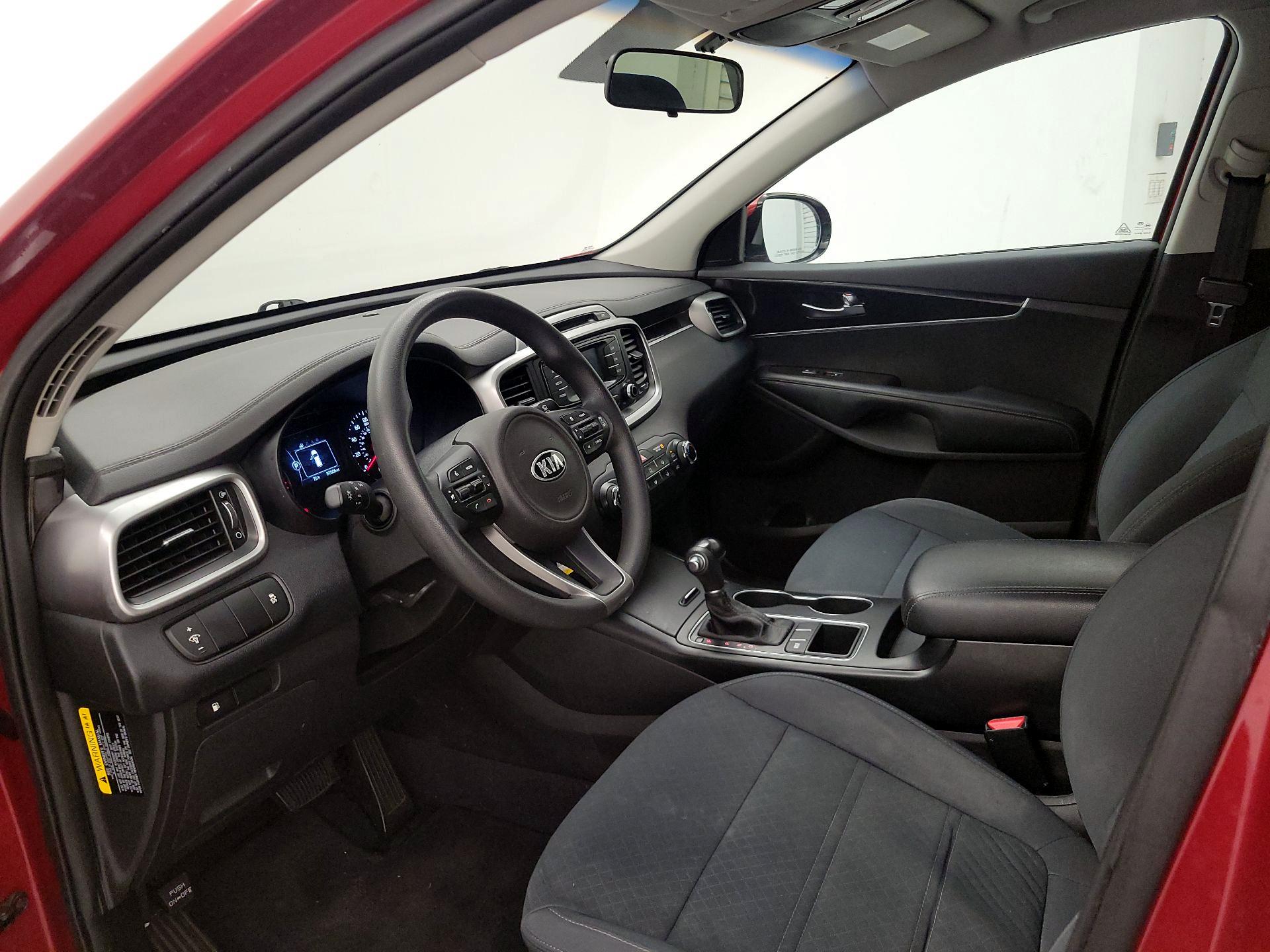 Thumbnail: 2017 Kia Sorento - 11