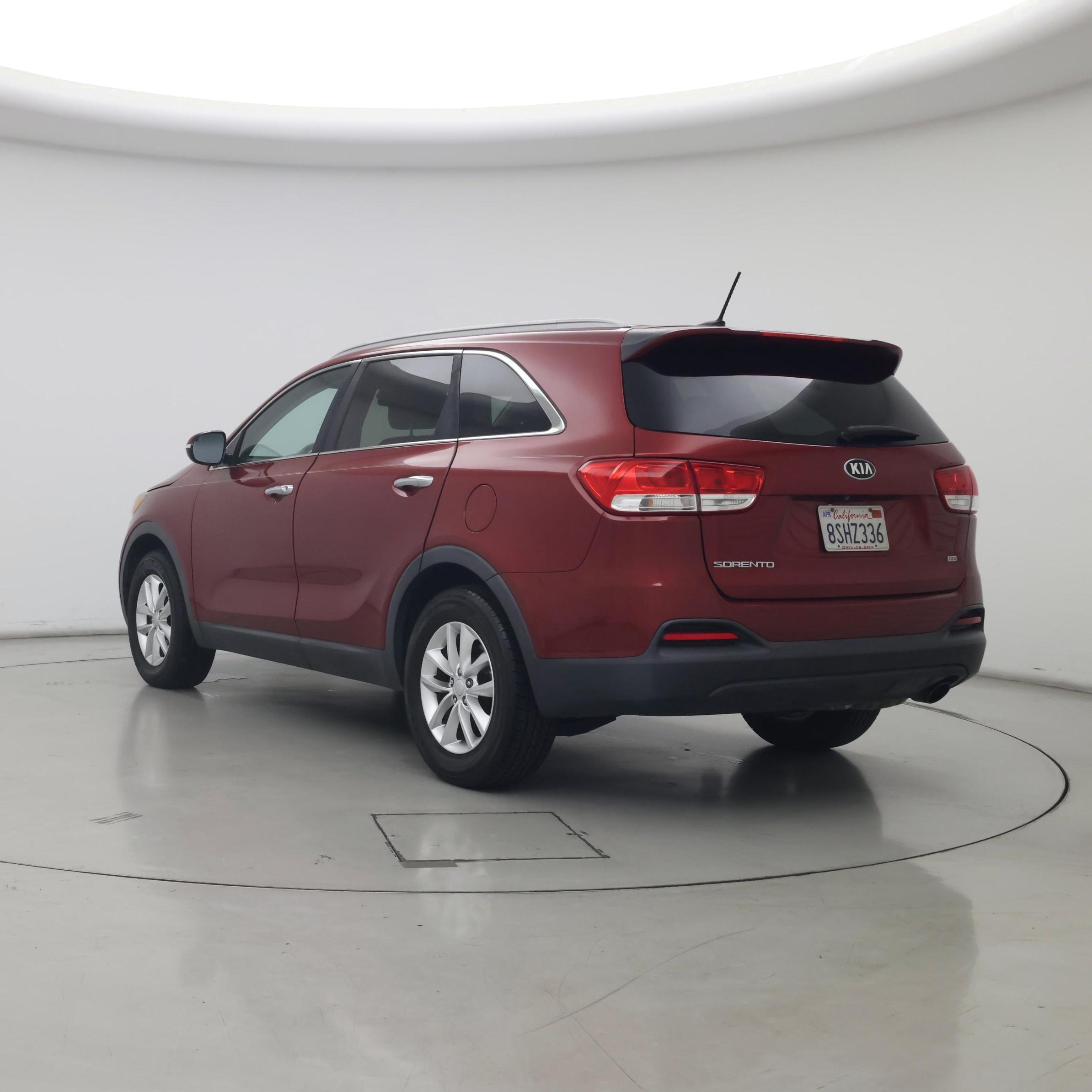 Thumbnail: 2017 Kia Sorento - 2