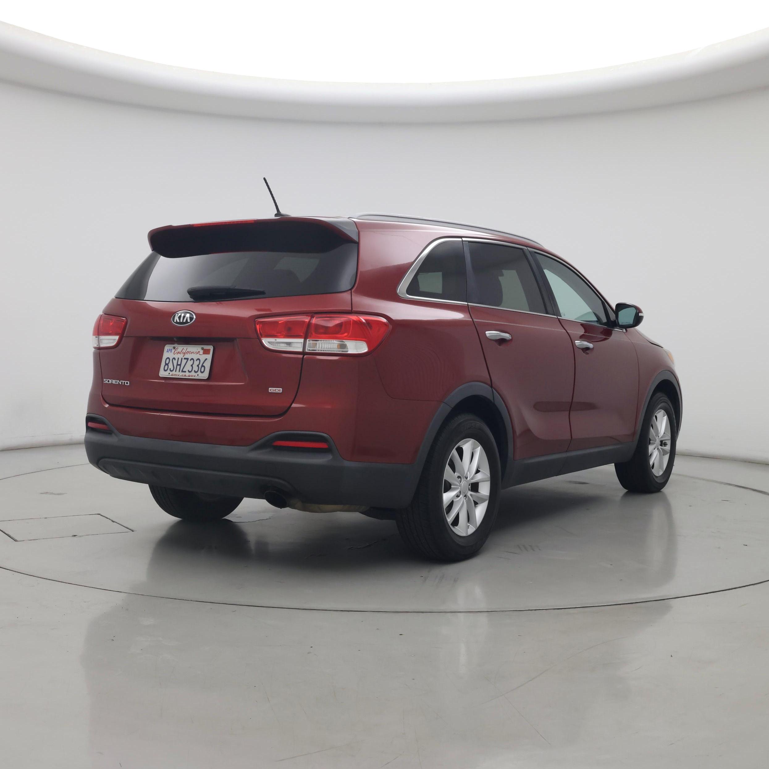 Thumbnail: 2017 Kia Sorento - 8