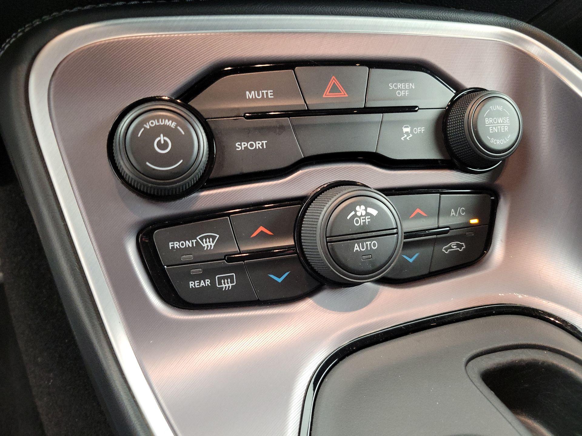 Thumbnail: 2022 Dodge Challenger - 16