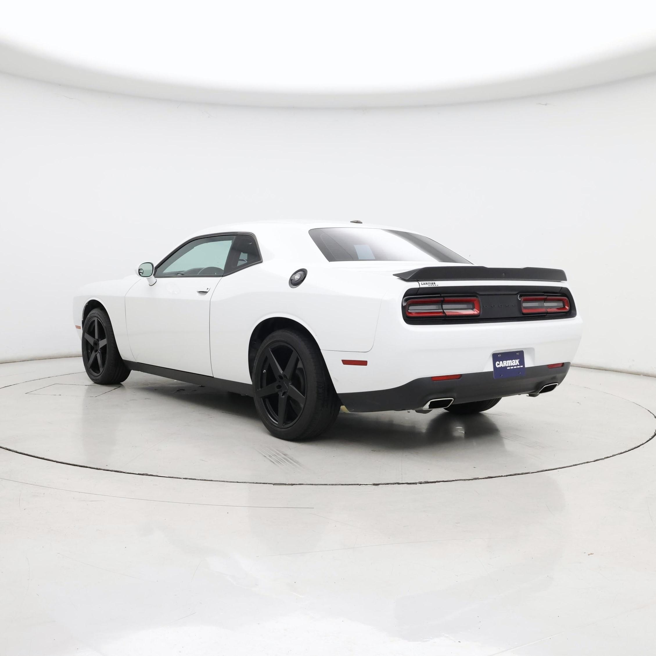 Thumbnail: 2022 Dodge Challenger - 2