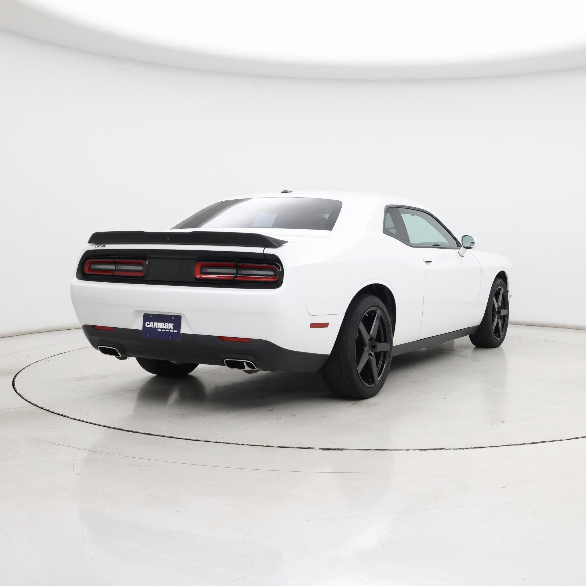 Thumbnail: 2022 Dodge Challenger - 8
