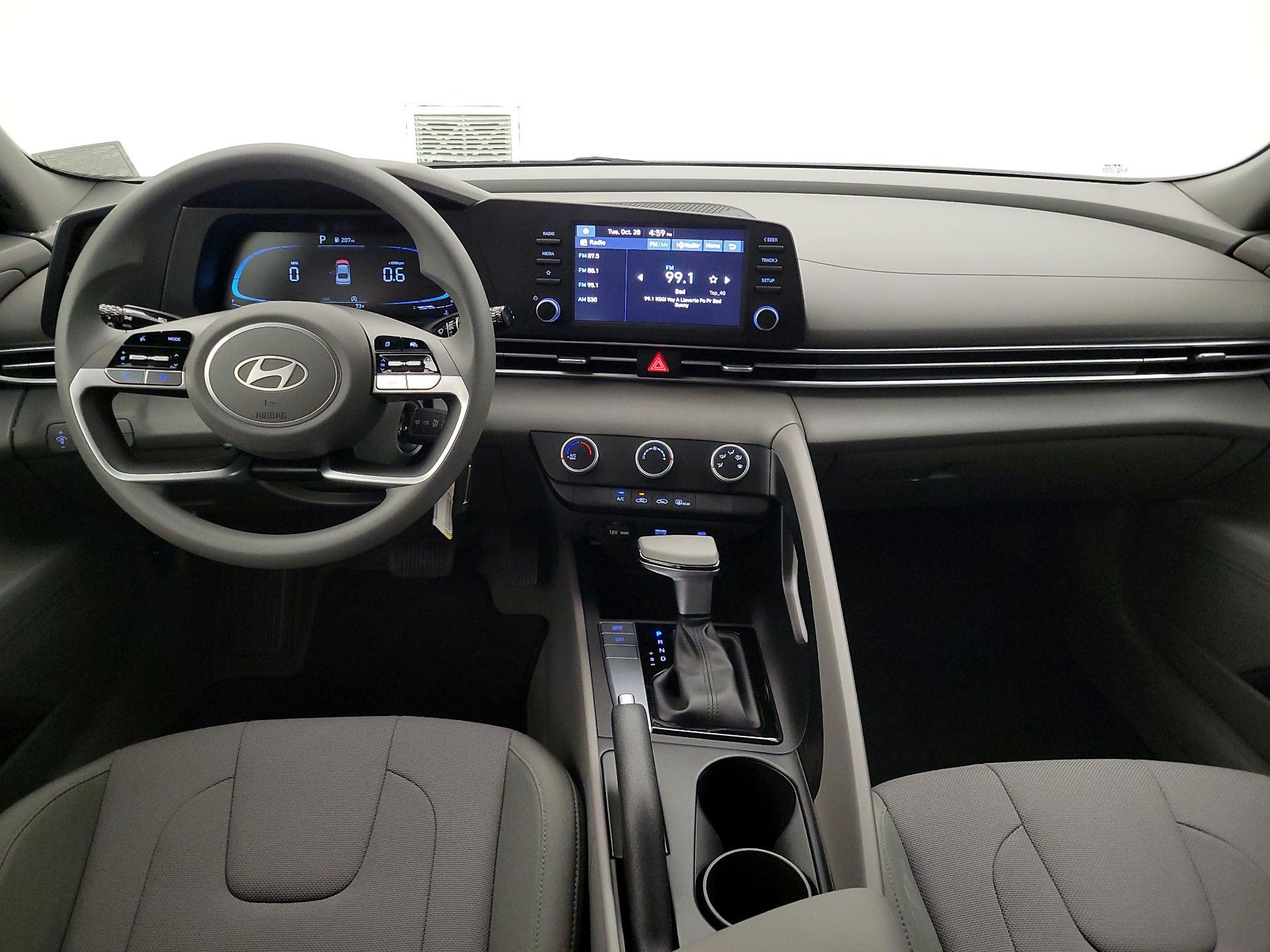 Thumbnail: 2025 Hyundai Elantra - 9