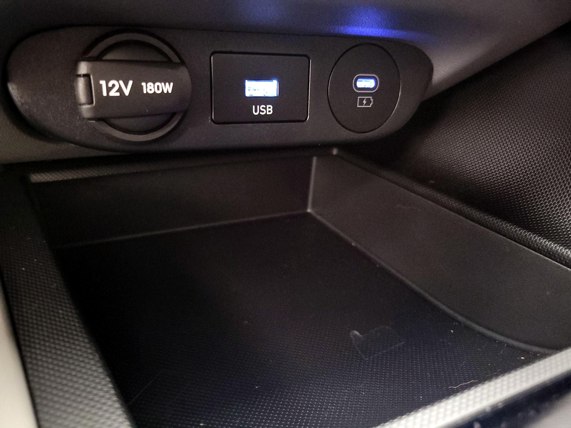 Thumbnail: 2025 Hyundai Elantra - 18