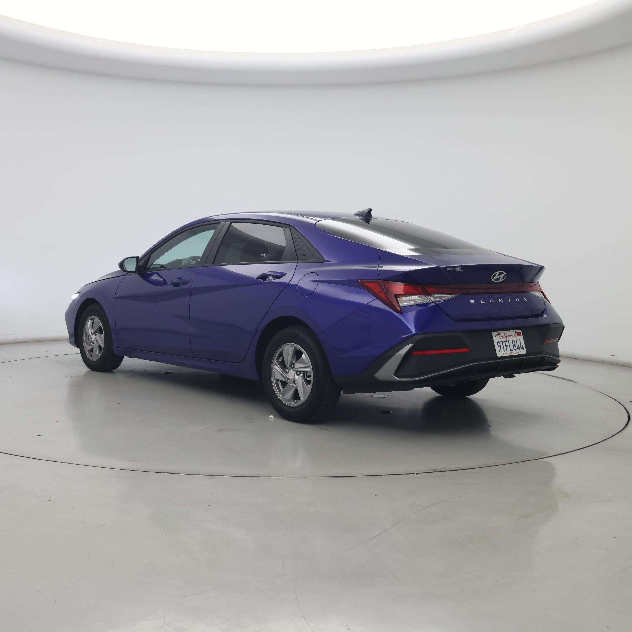 Thumbnail: 2025 Hyundai Elantra - 2