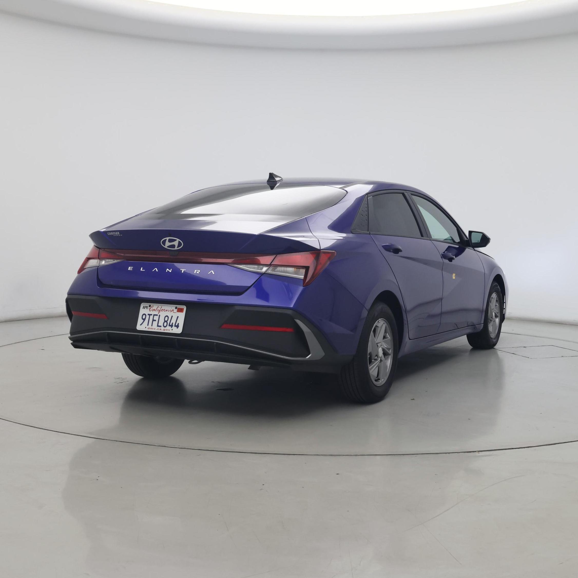 Thumbnail: 2025 Hyundai Elantra - 8