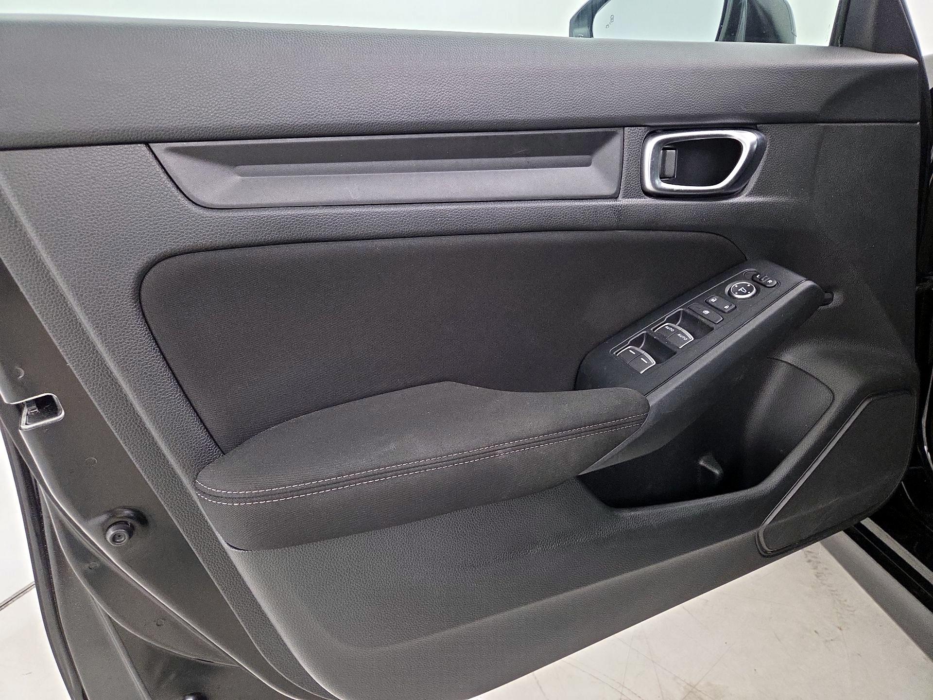 Thumbnail: 2025 Honda Civic - 12