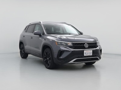 Gray 2022 Volkswagen Taos SE
