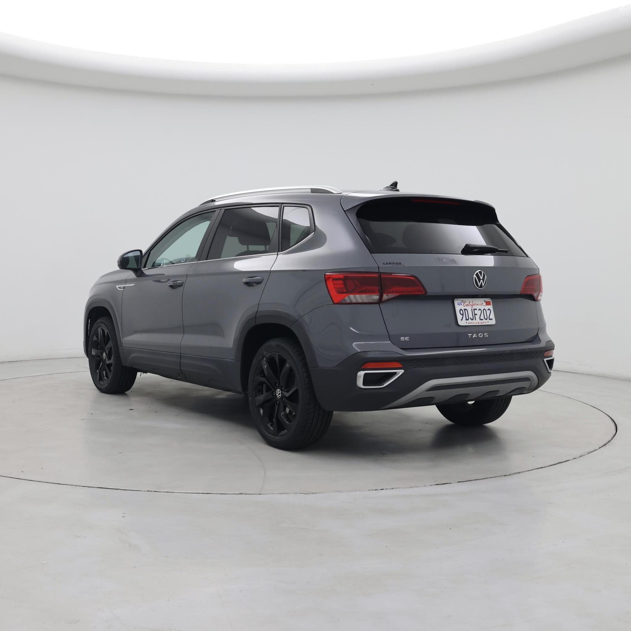 Thumbnail: 2022 Volkswagen Taos - 2