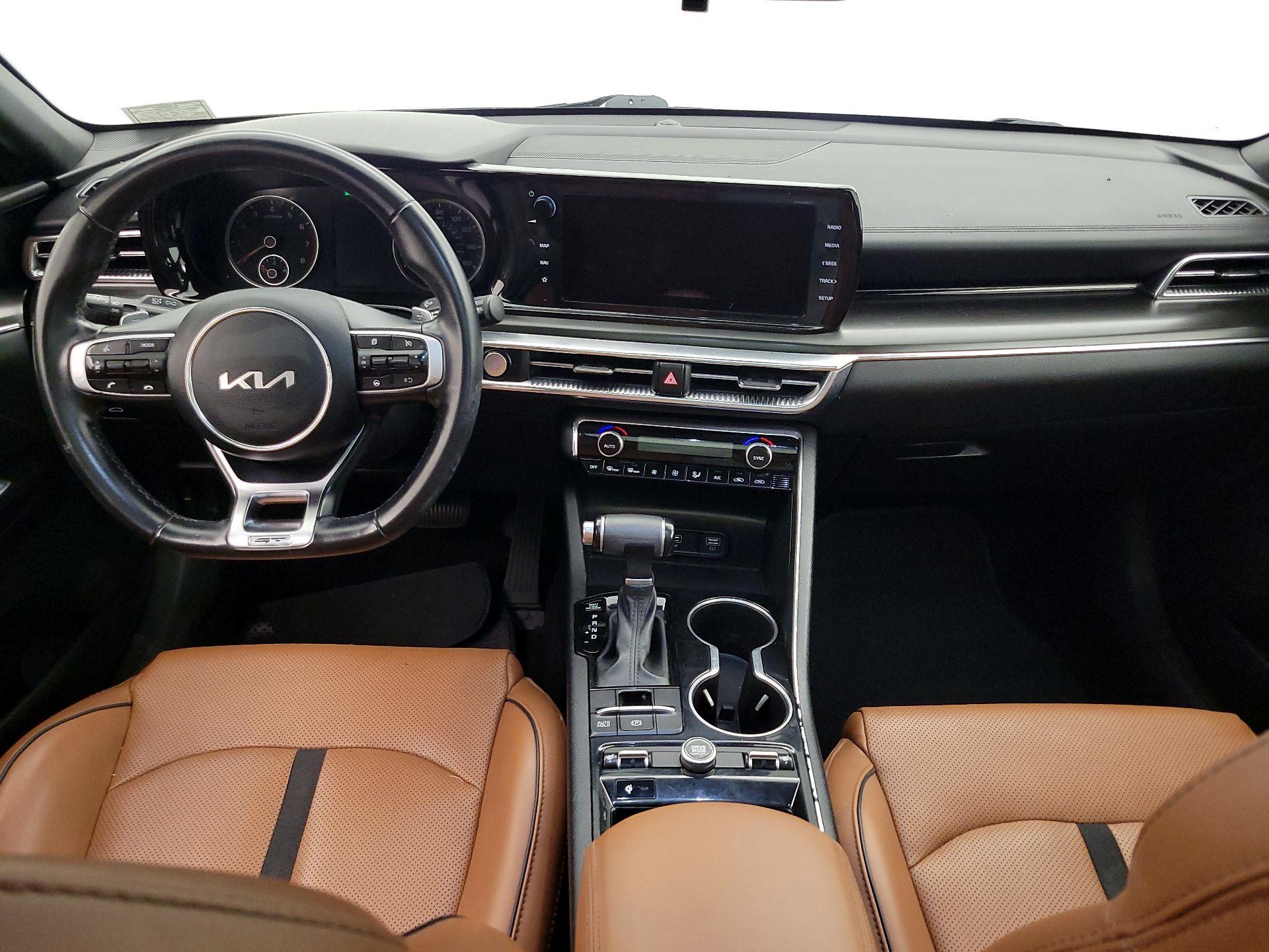 Thumbnail: 2023 Kia K5 - 9