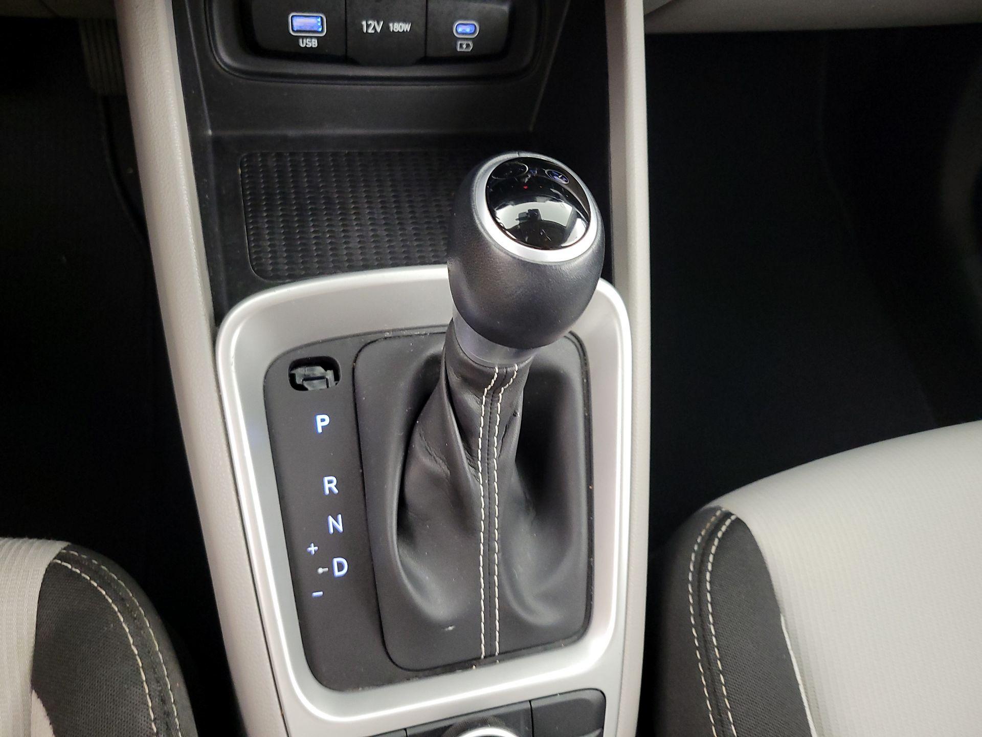 Thumbnail: 2024 Hyundai Venue - 17