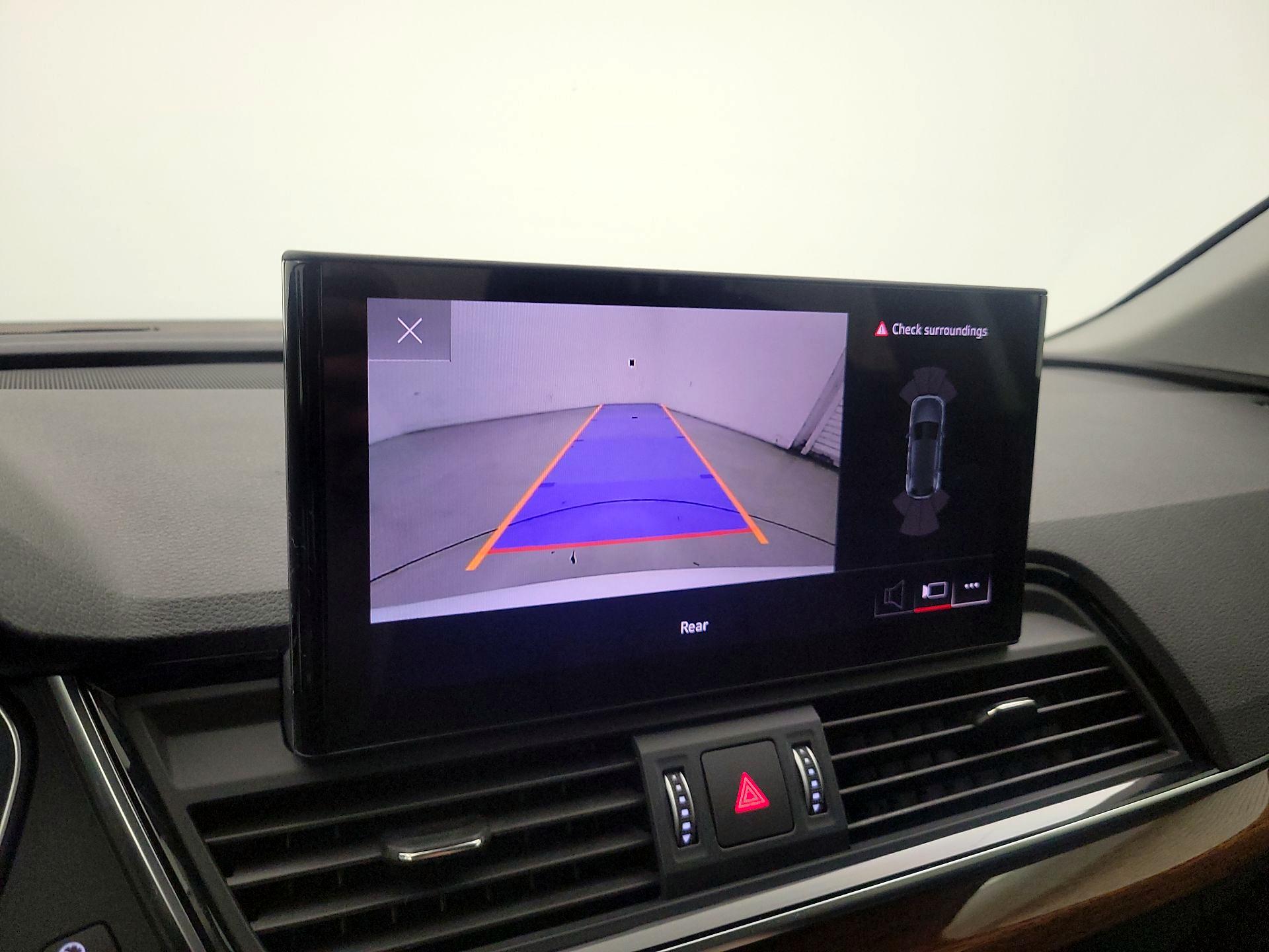 Thumbnail: 2023 Audi Q5 - 14