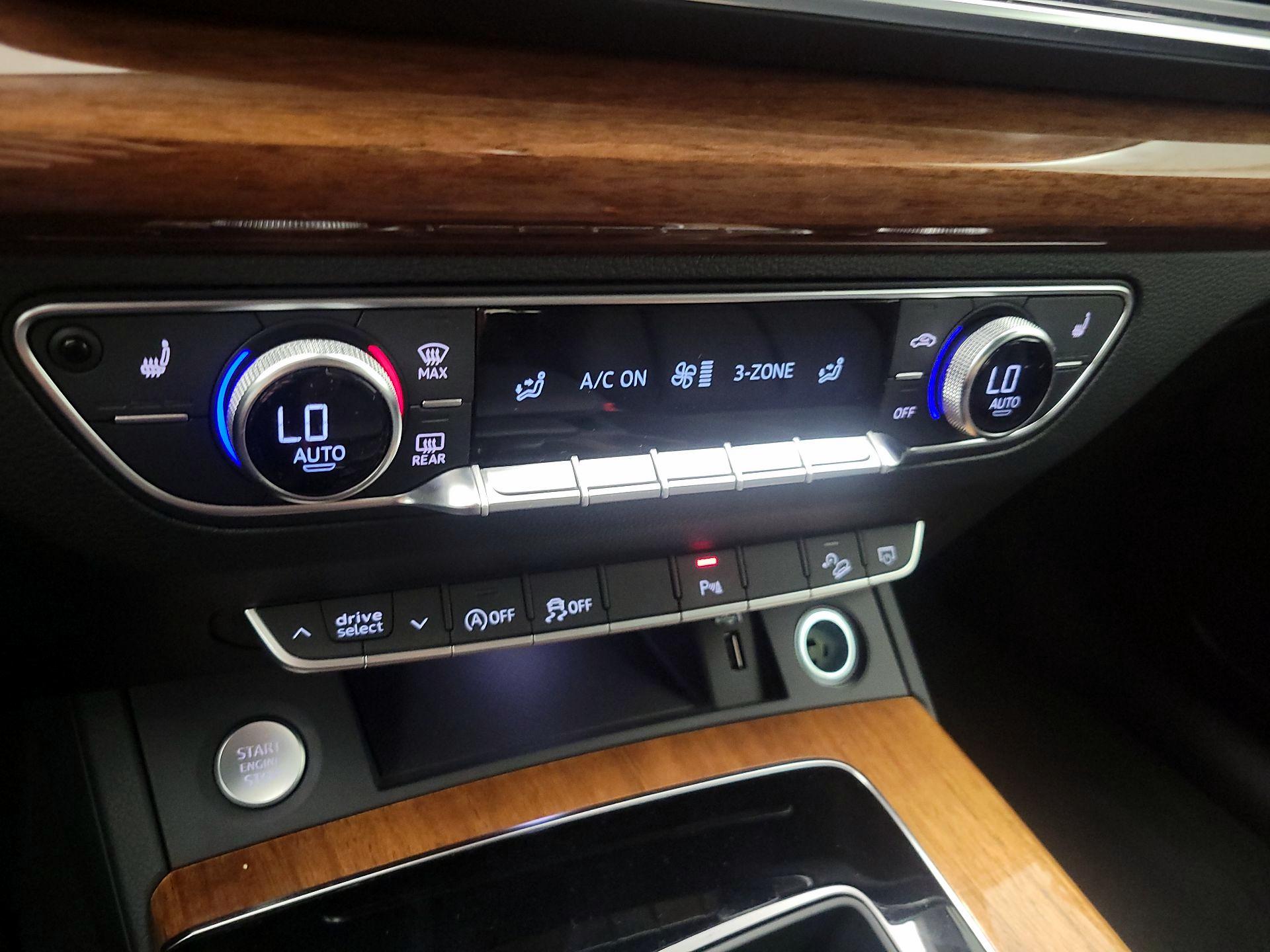 Thumbnail: 2023 Audi Q5 - 16