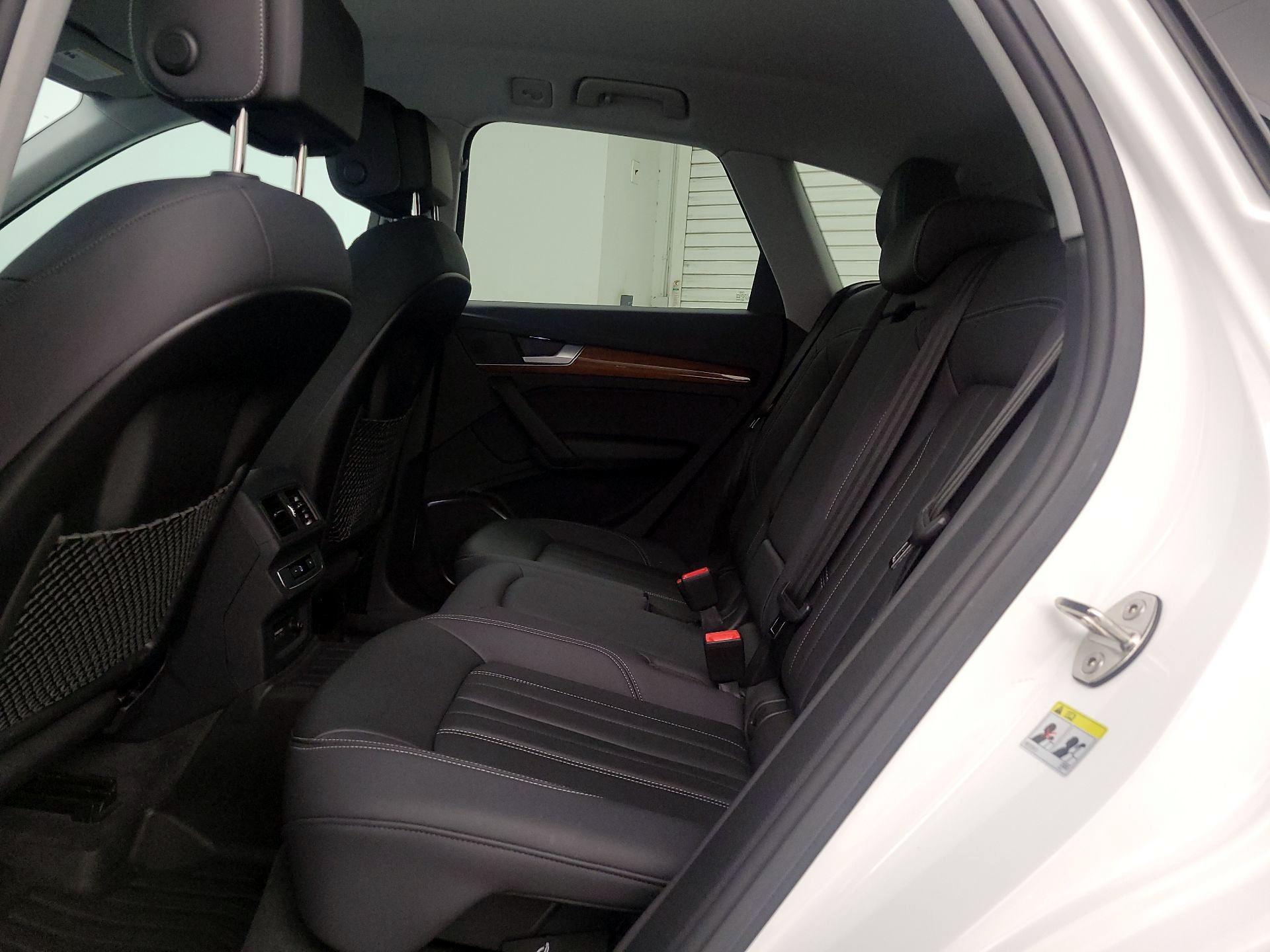 Thumbnail: 2023 Audi Q5 - 19