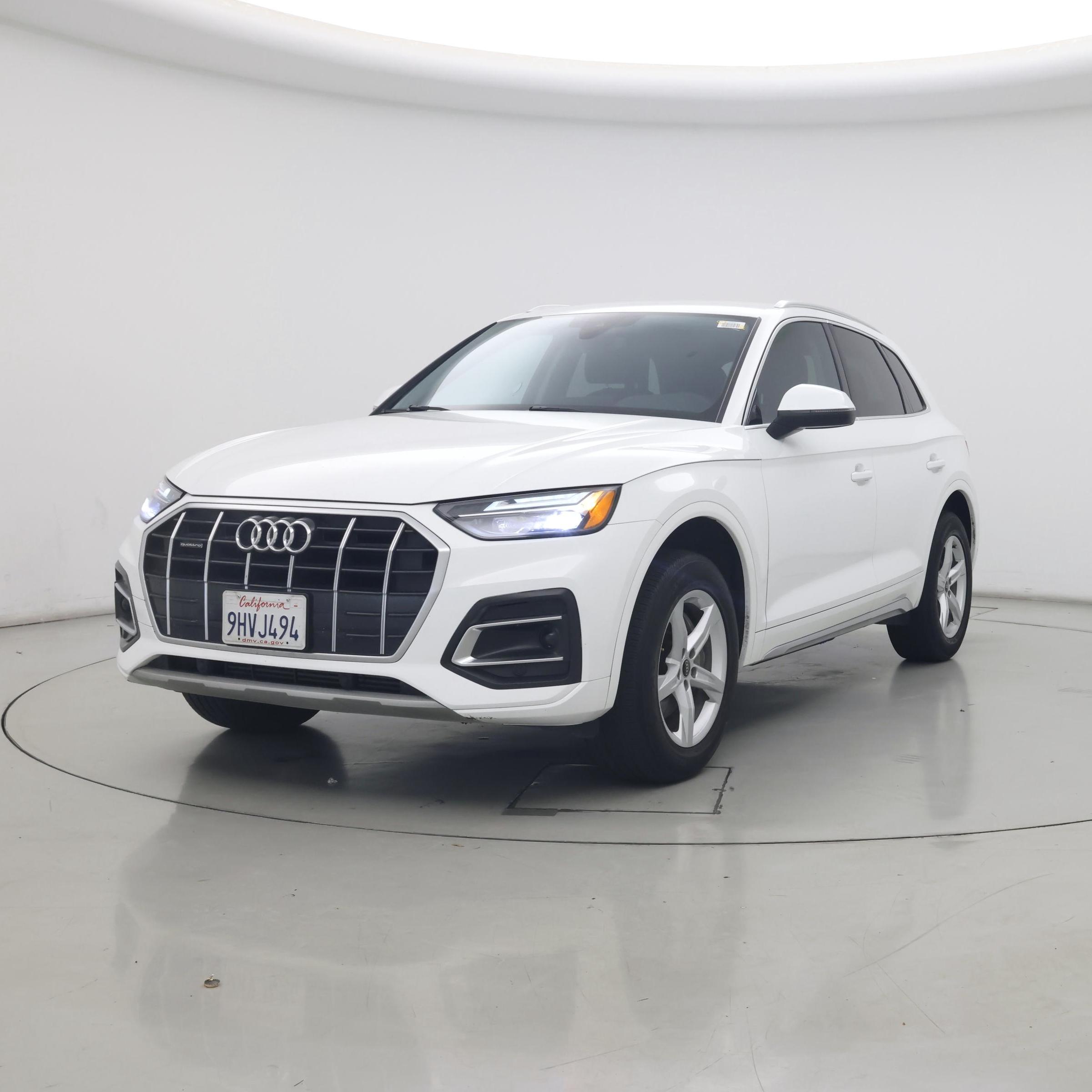 Thumbnail: 2023 Audi Q5 - 4