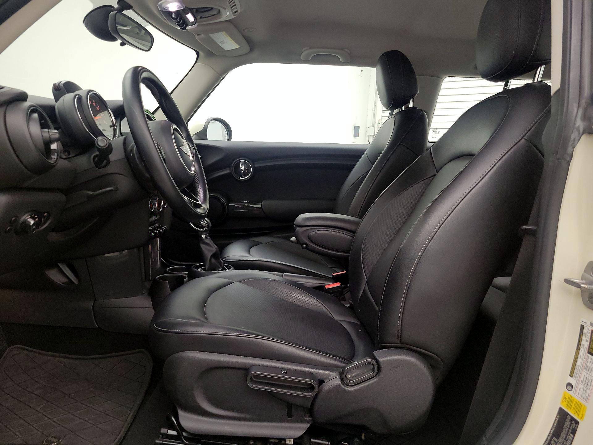 Thumbnail: 2018 MINI Cooper - 11