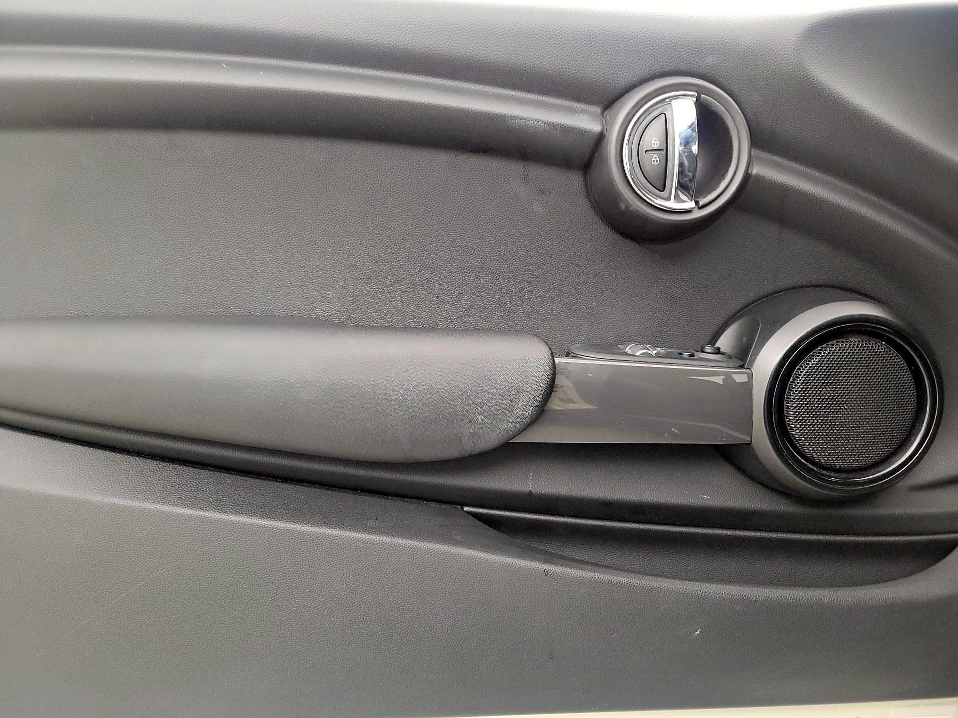 Thumbnail: 2018 MINI Cooper - 12