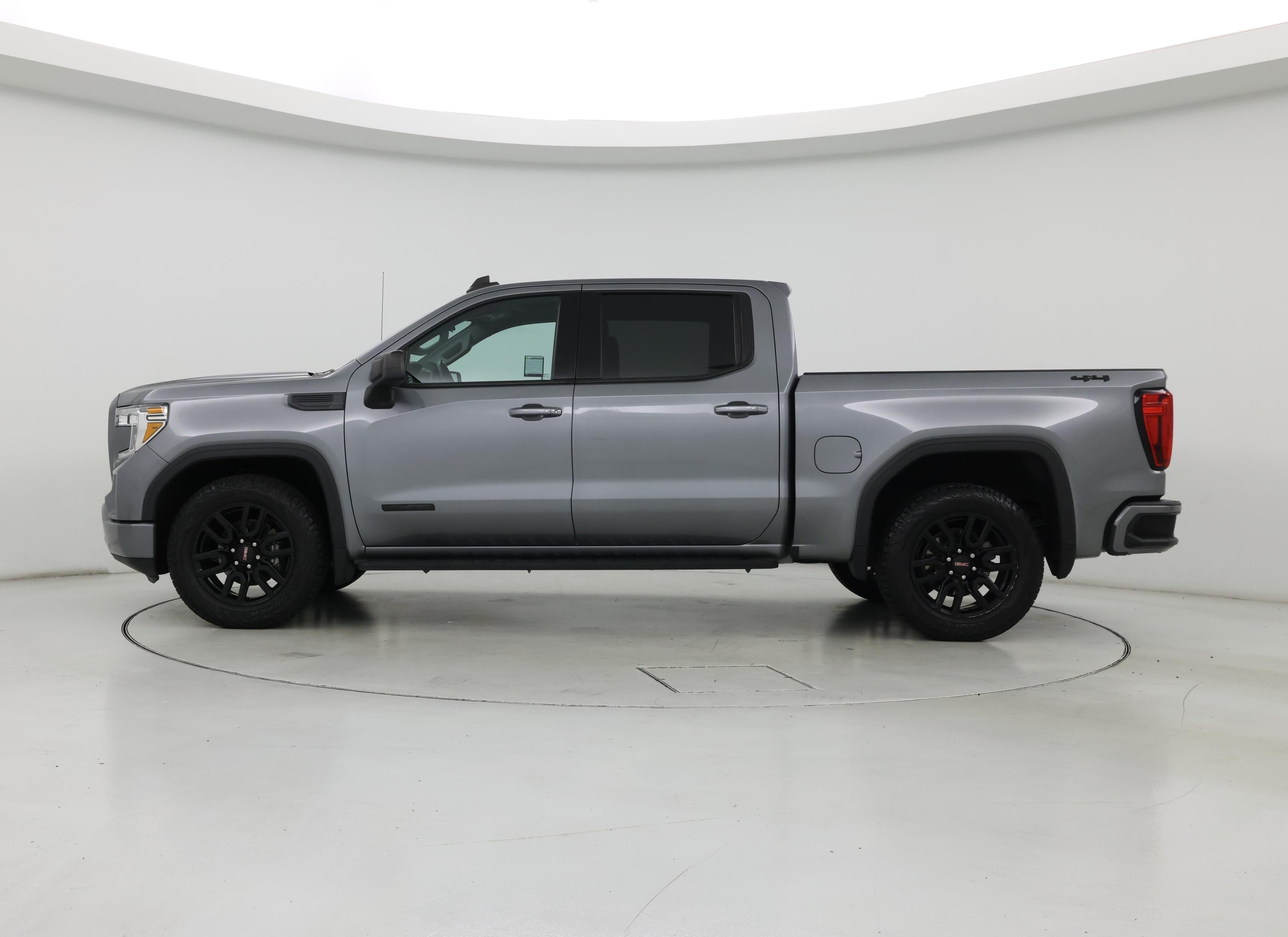 Thumbnail: 2022 GMC Sierra 1500 - 3
